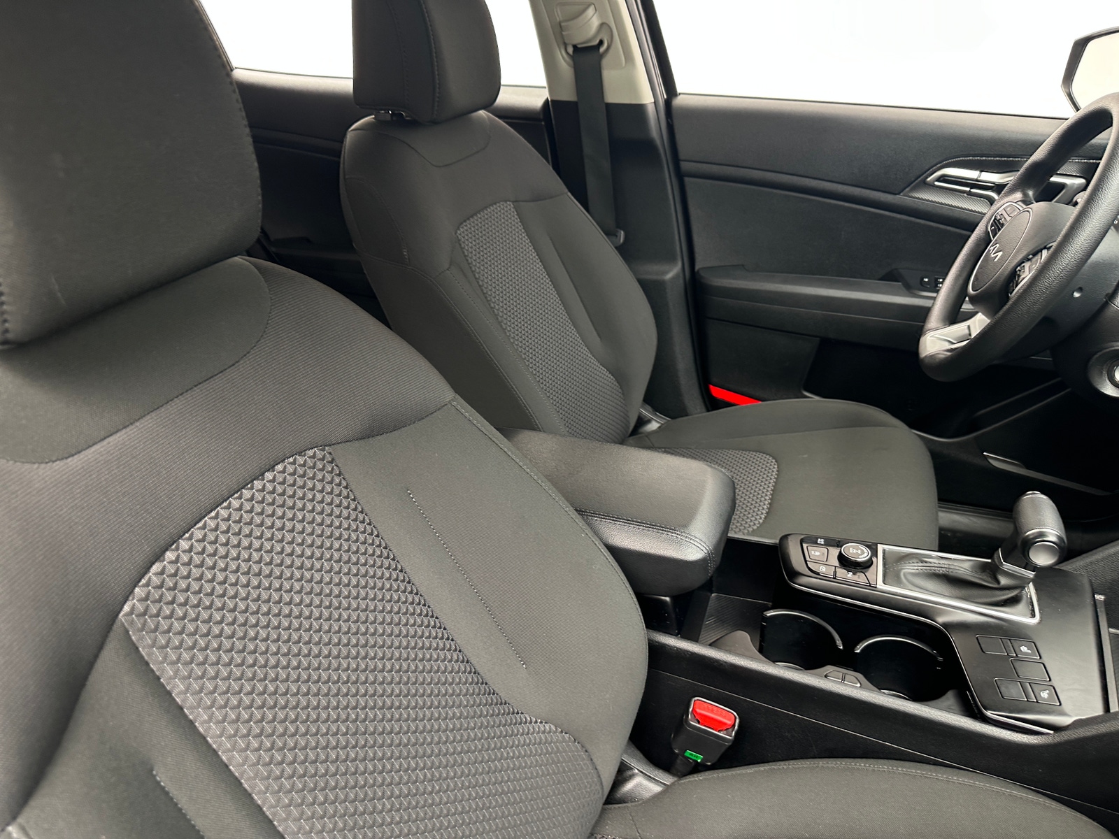 Thumbnail: 2025 Kia Sportage - 2