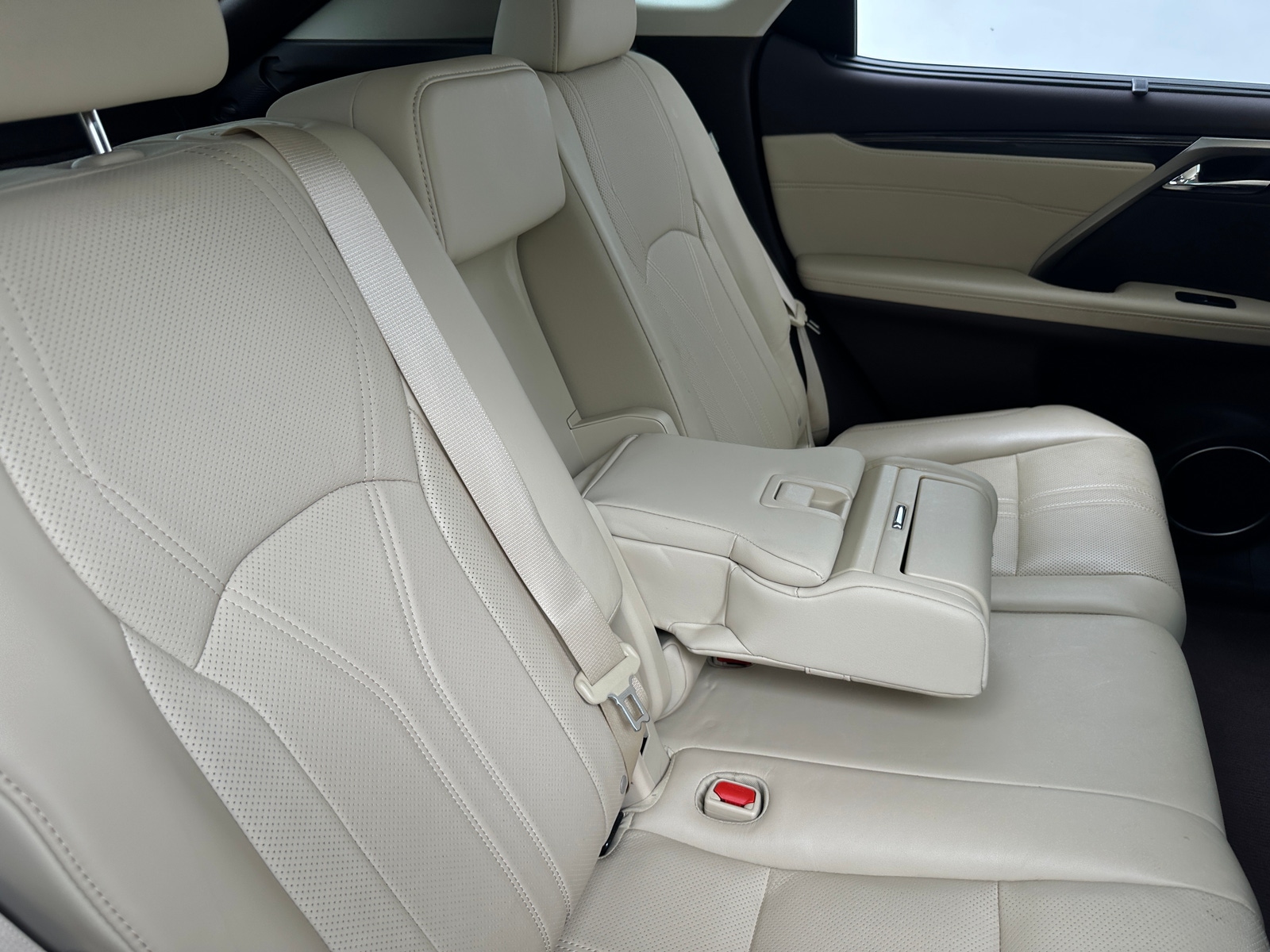 Thumbnail: 2017 Lexus RX - 6