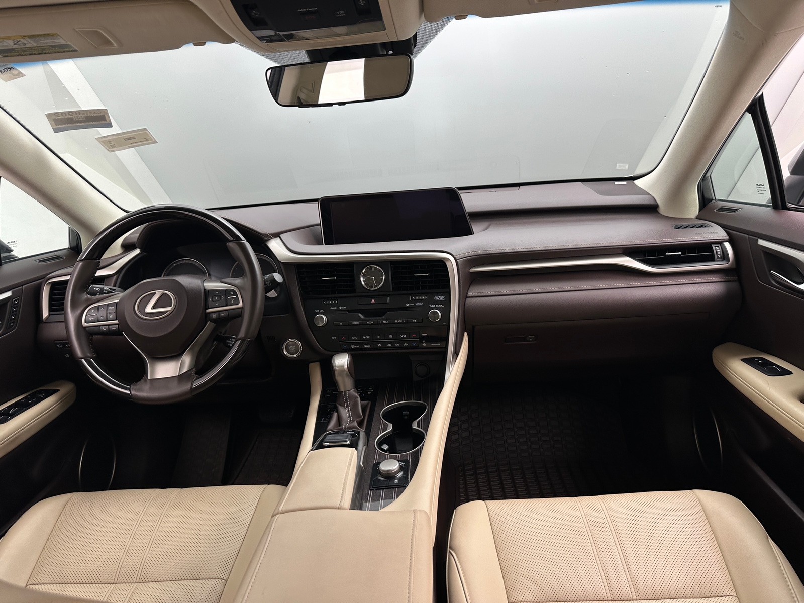 Thumbnail: 2017 Lexus RX - 3