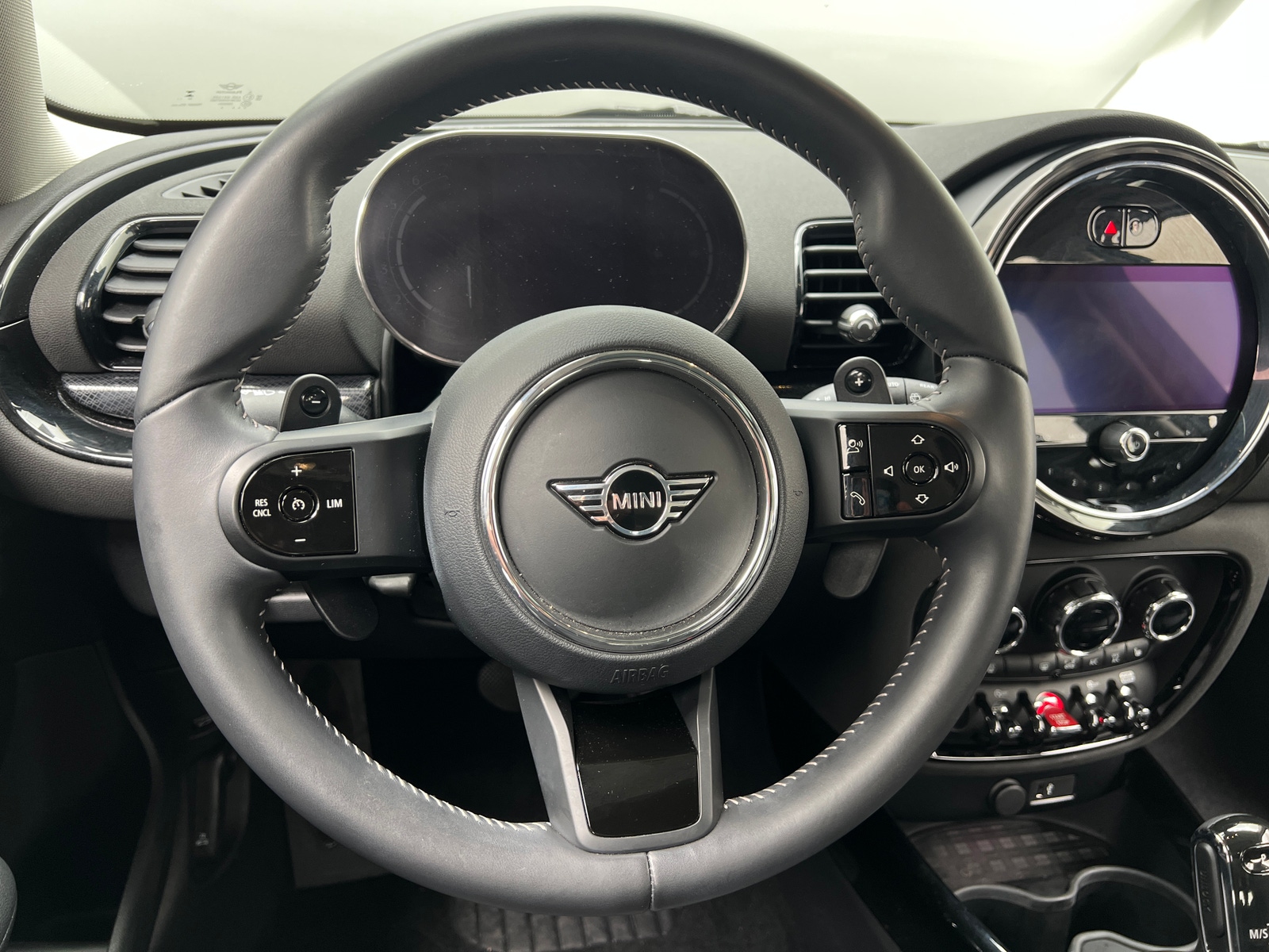 Thumbnail: 2024 MINI Cooper Clubman - 4