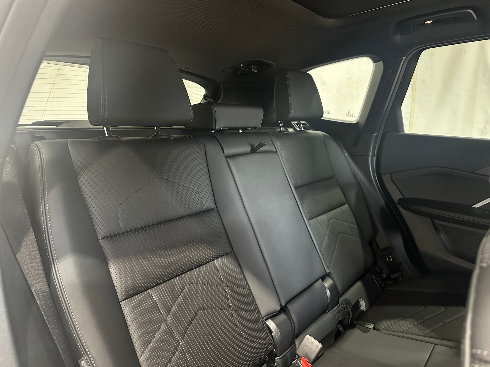 Thumbnail: 2026 BMW X1 - 5