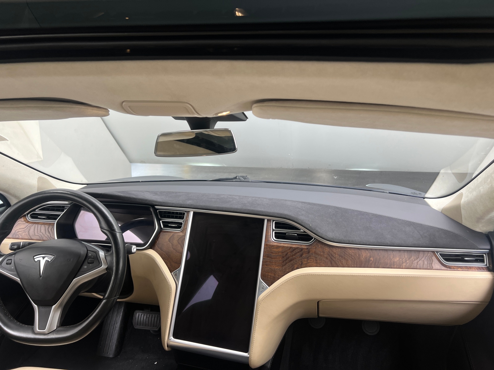 Thumbnail: 2016 Tesla Model S - 2