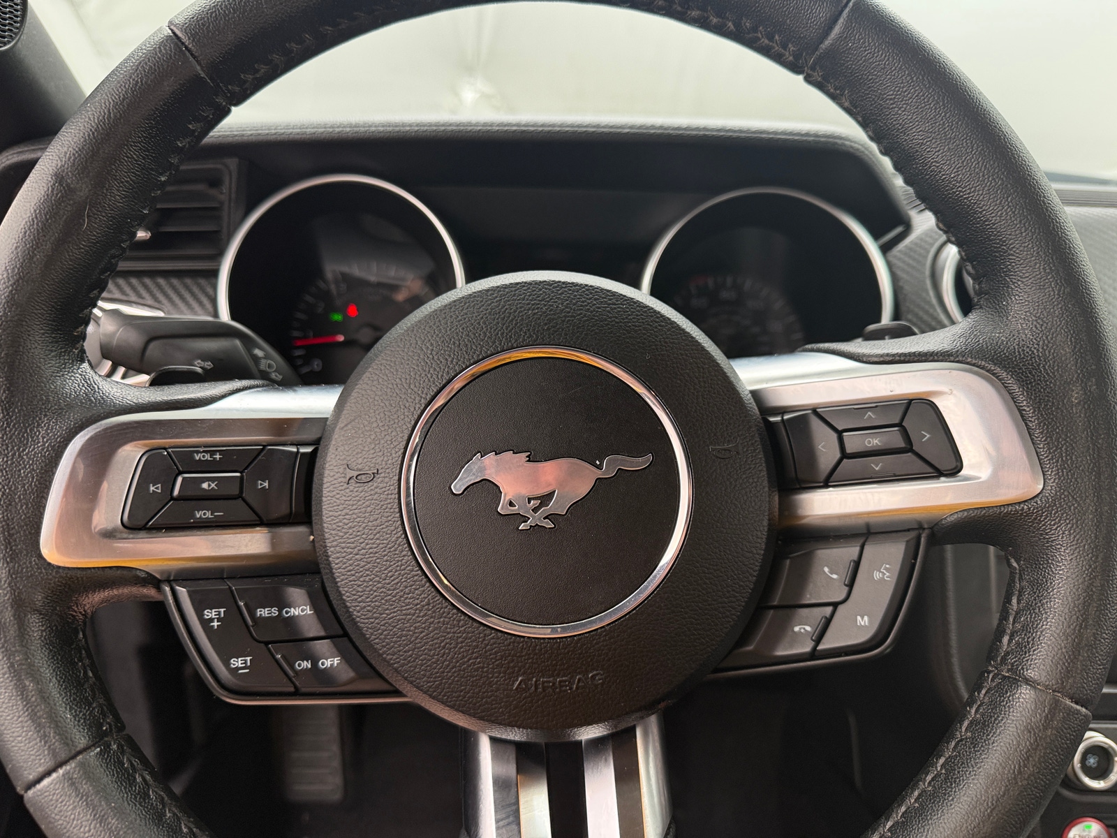 Thumbnail: 2019 Ford Mustang - 4