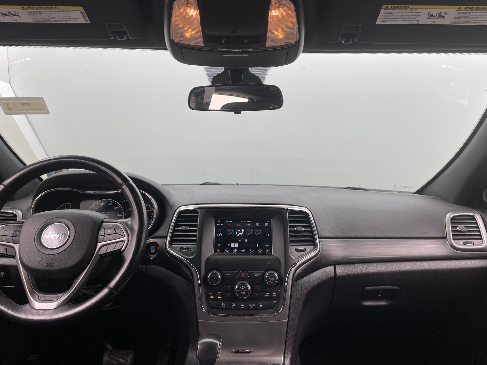 Thumbnail: 2020 Jeep Grand Cherokee - 3