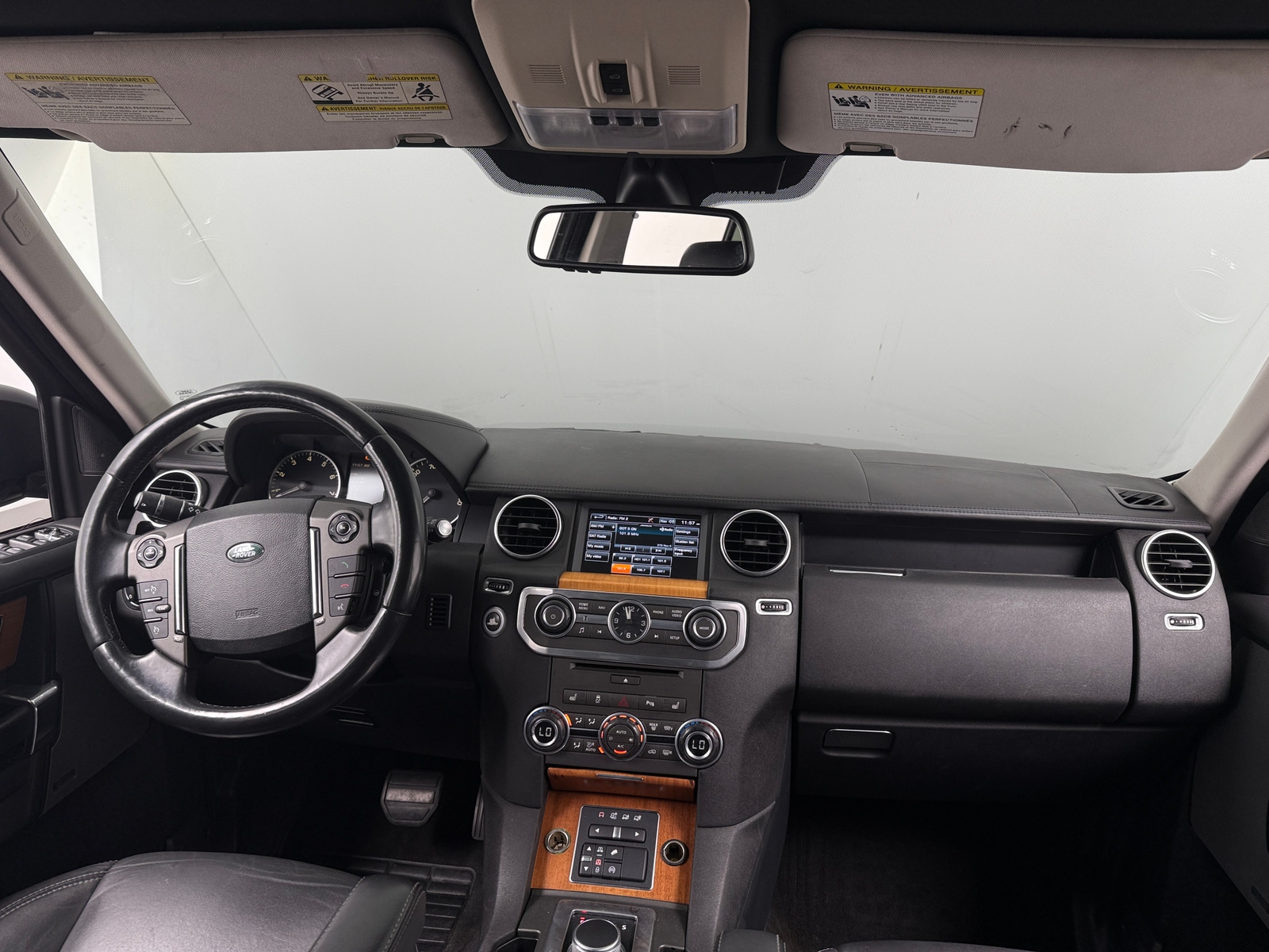Thumbnail: 2015 Land Rover LR4 - 2