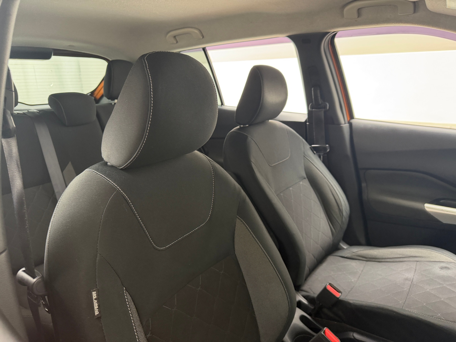 Thumbnail: 2019 Nissan Kicks - 2