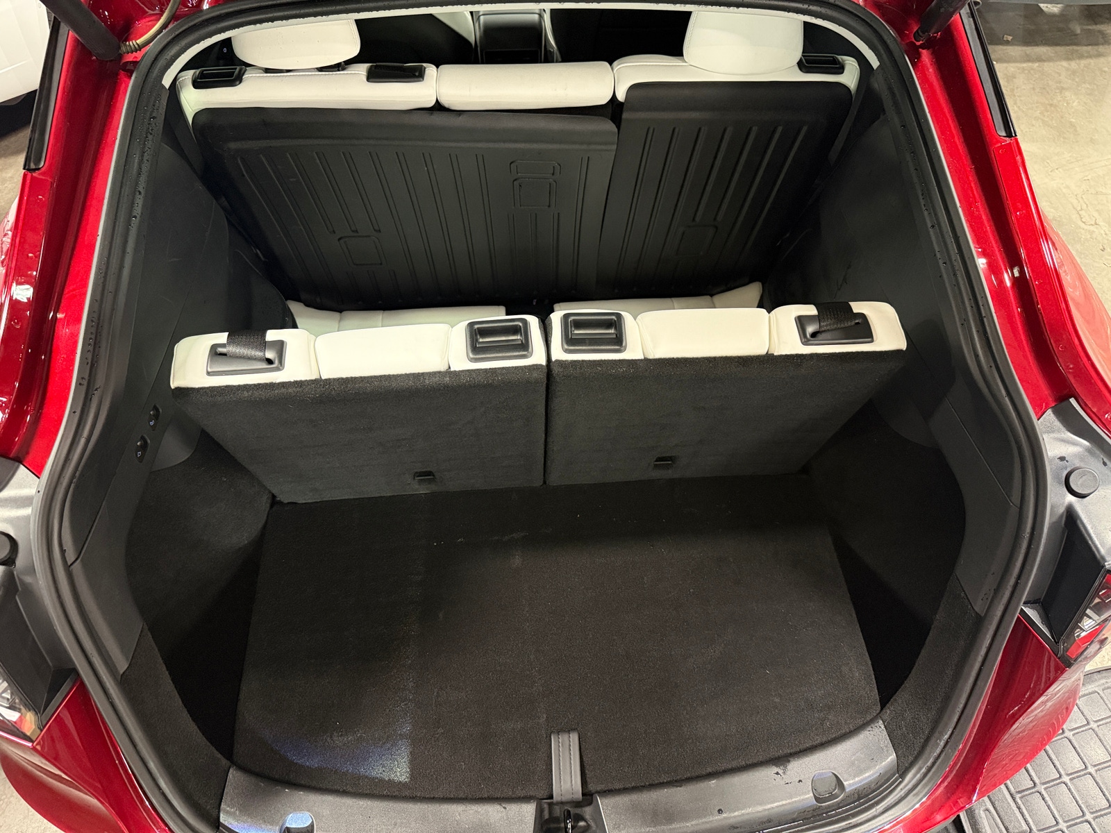 Thumbnail: 2024 Tesla Model Y - 6