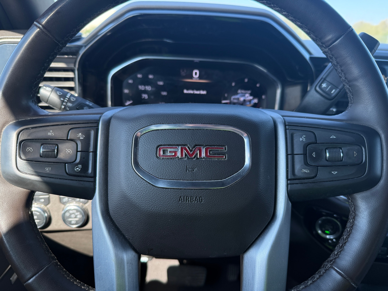 Thumbnail: 2024 GMC Sierra 3500 - 4