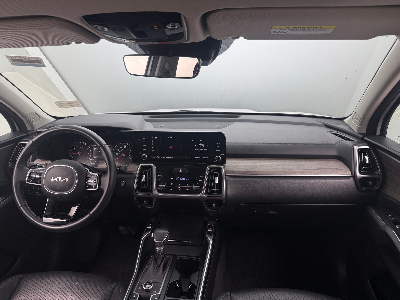 Thumbnail: 2023 Kia Sorento - 2