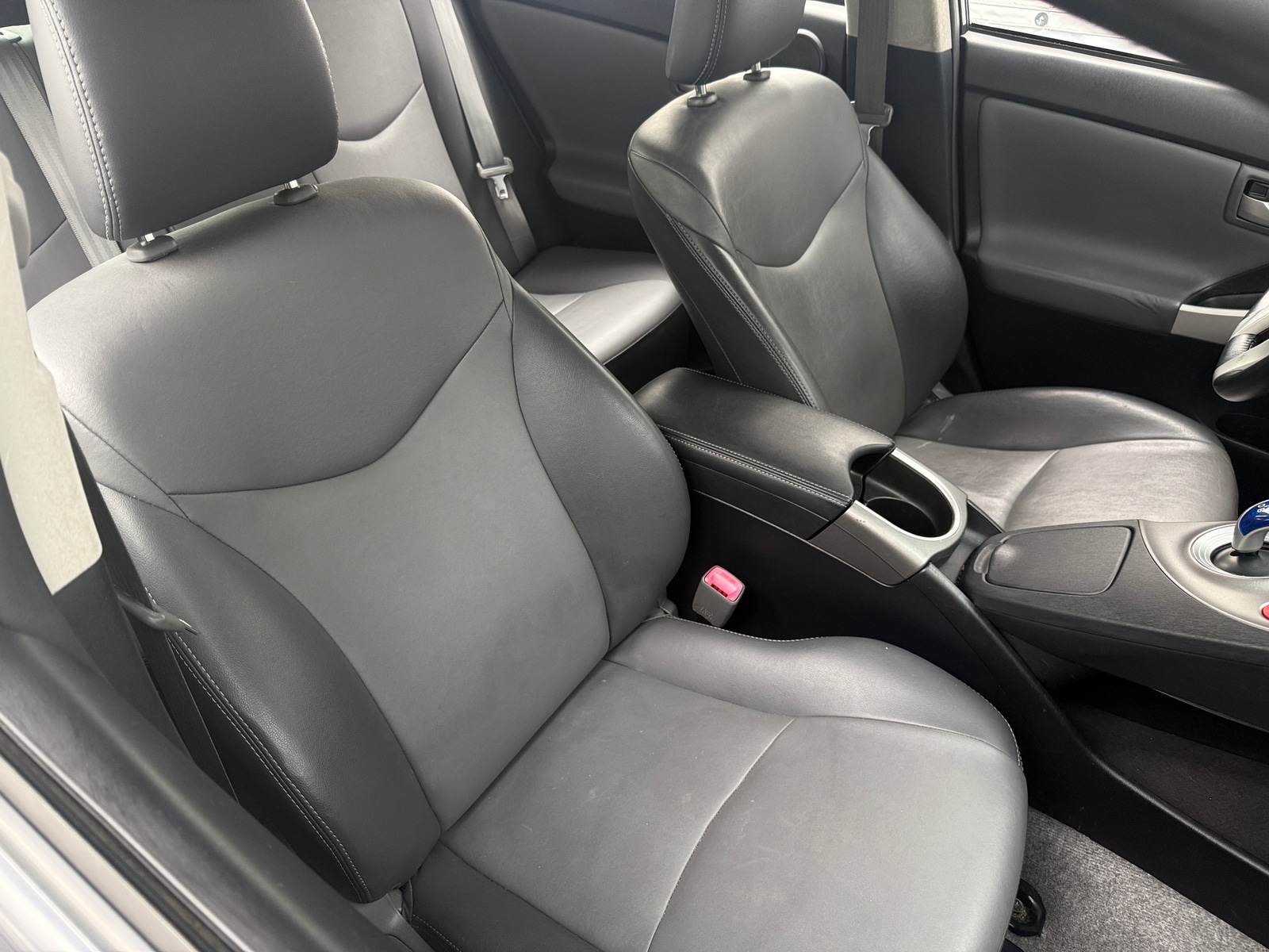 Thumbnail: 2013 Toyota Prius - 2
