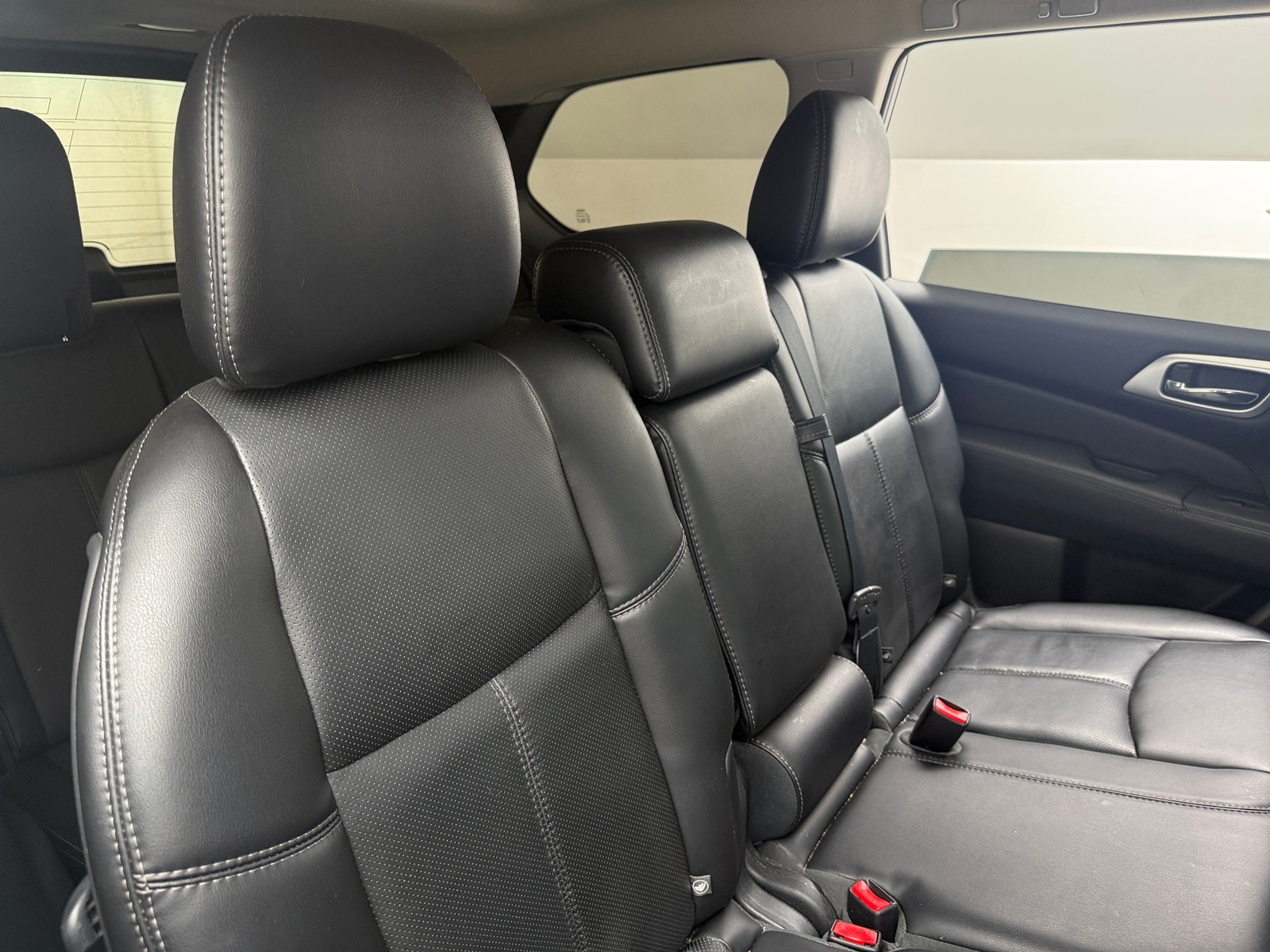 Thumbnail: 2015 Nissan Pathfinder - 5