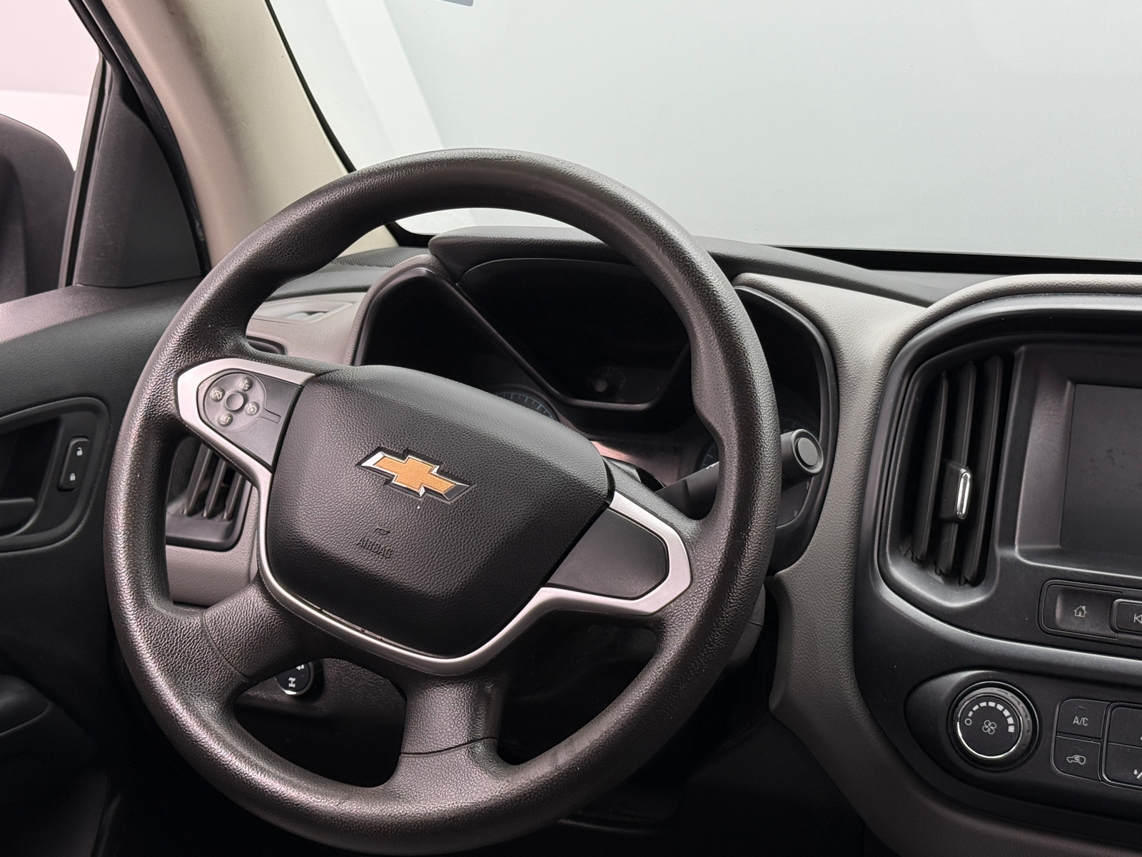 Thumbnail: 2018 Chevrolet Colorado - 5