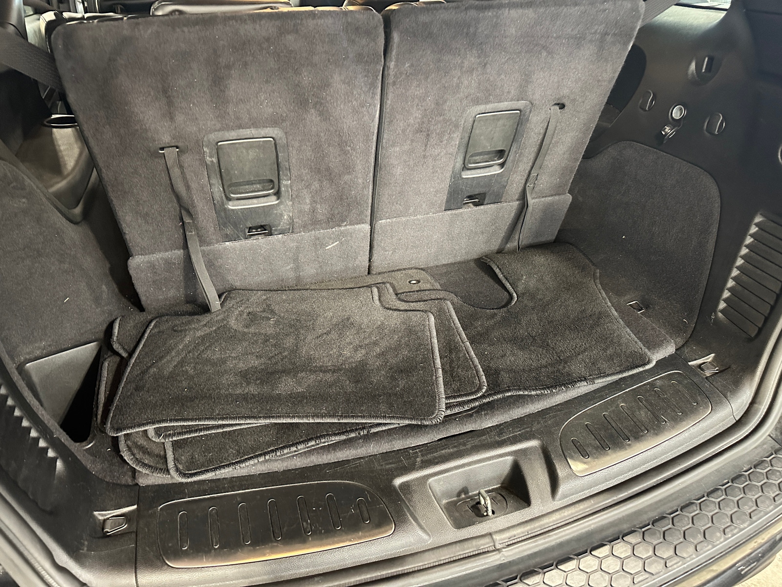 Thumbnail: 2014 Dodge Durango - 6