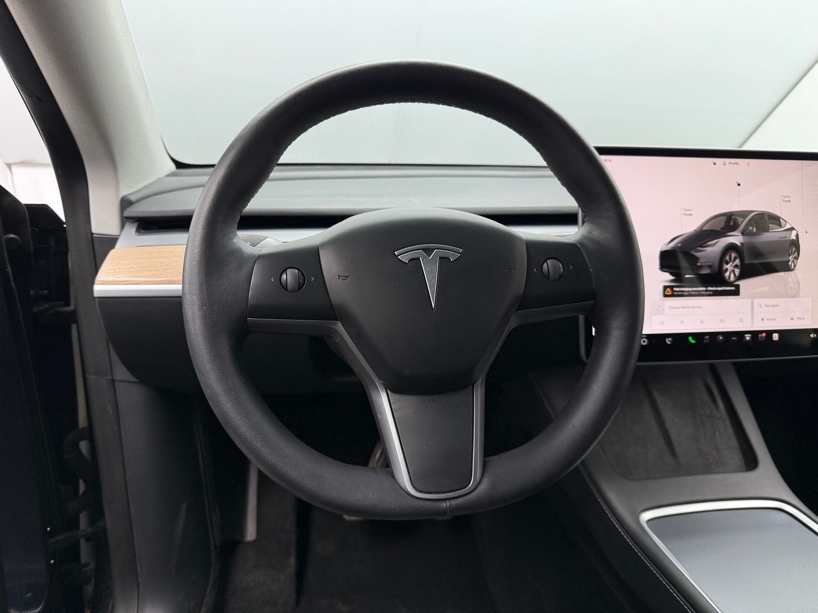 Thumbnail: 2023 Tesla Model Y - 4