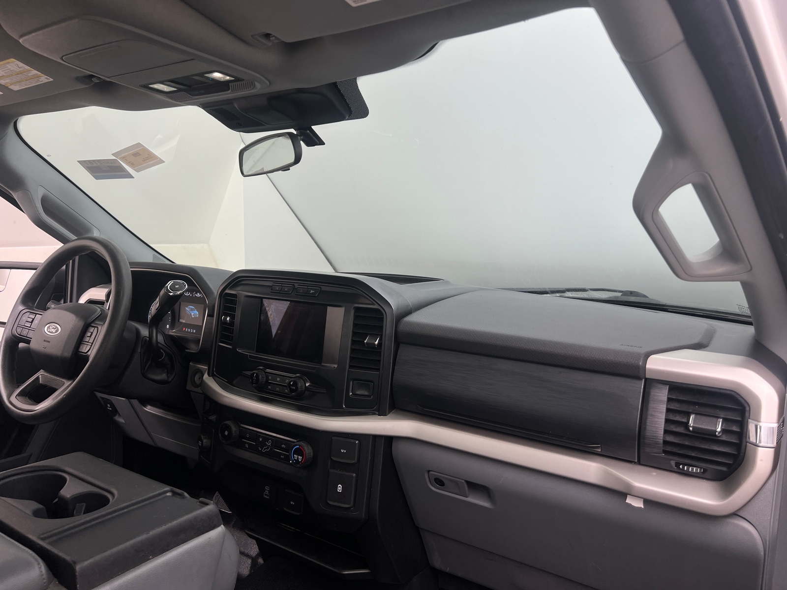 Thumbnail: 2021 Ford Econoline - 3