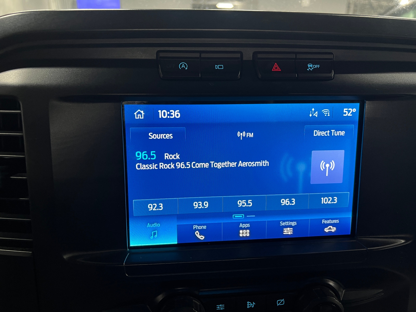 Thumbnail: 2021 Ford Econoline - 4