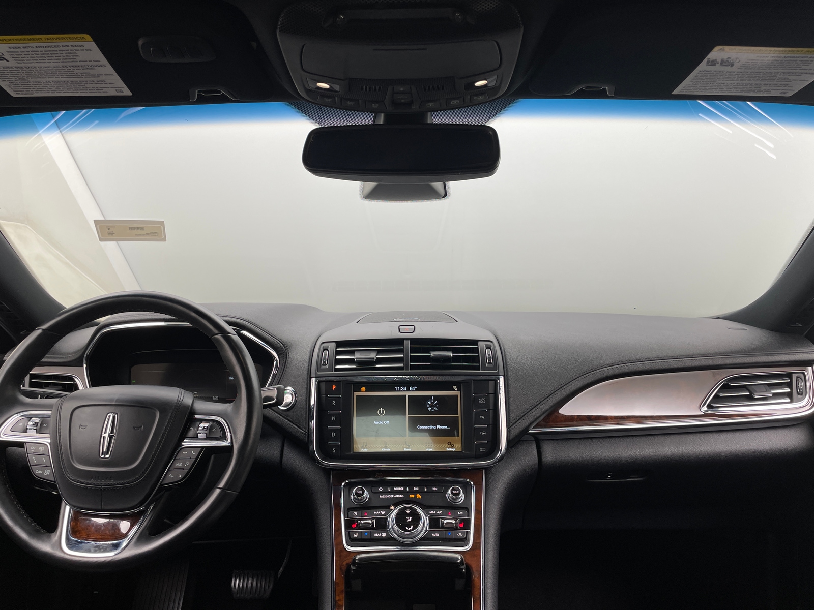 Thumbnail: 2017 Lincoln Continental - 2