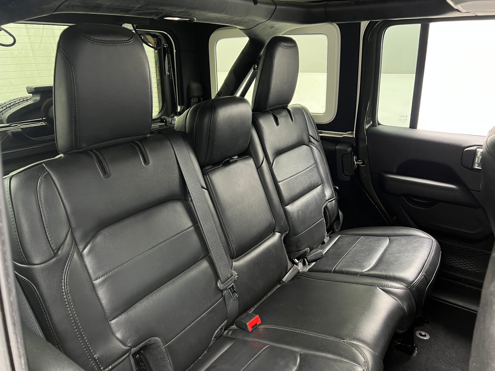 Thumbnail: 2020 Jeep Wrangler - 5
