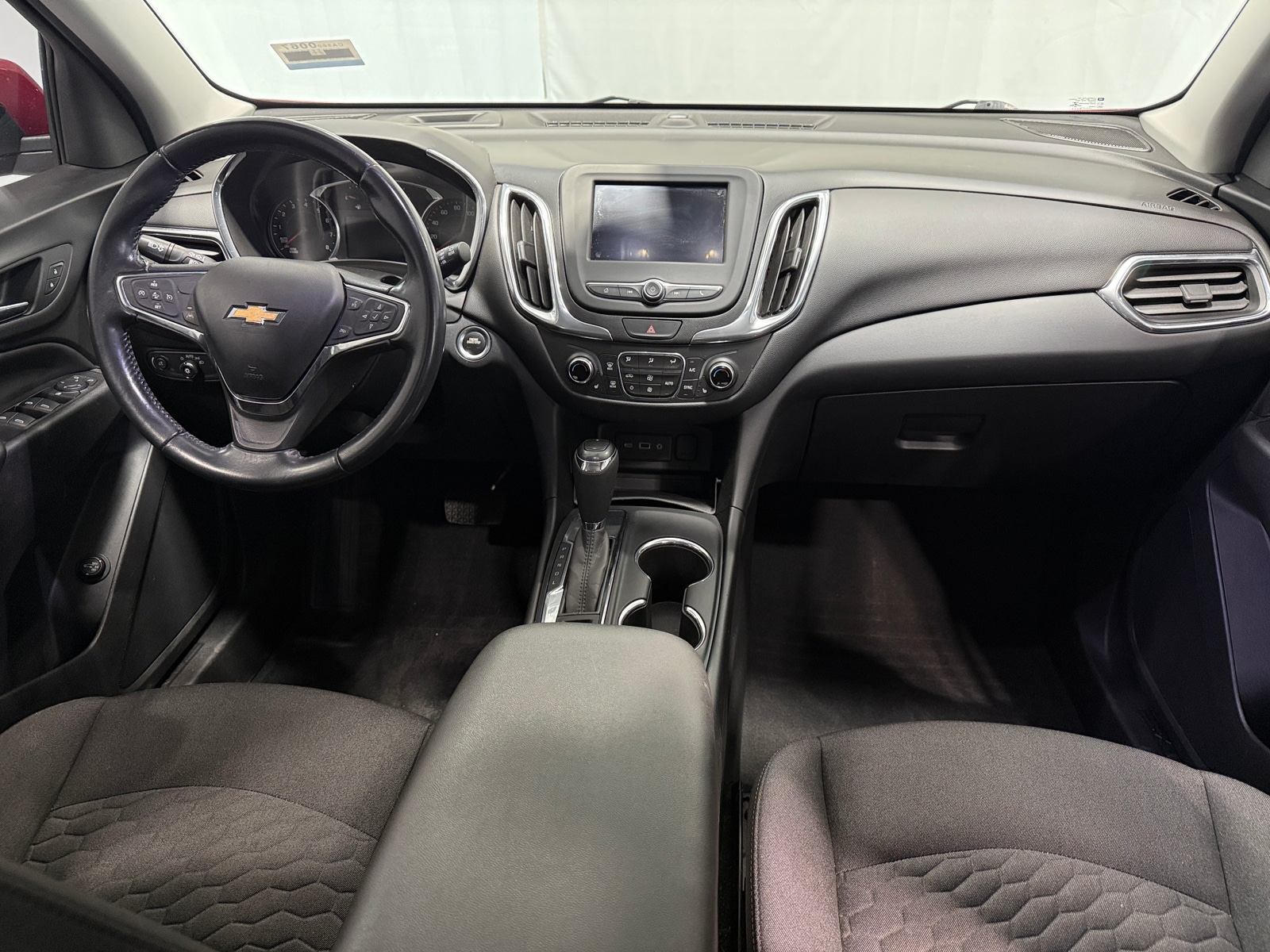 Thumbnail: 2020 Chevrolet Equinox - 3