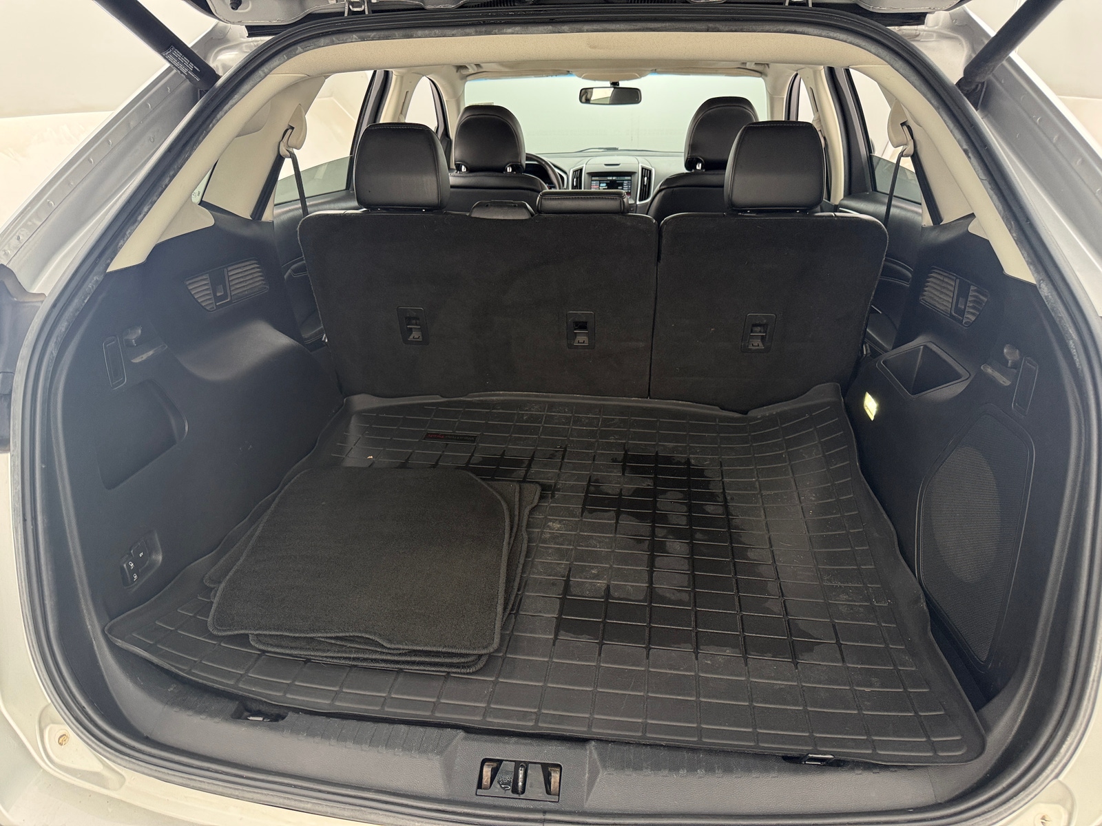 Thumbnail: 2015 Ford Edge - 6