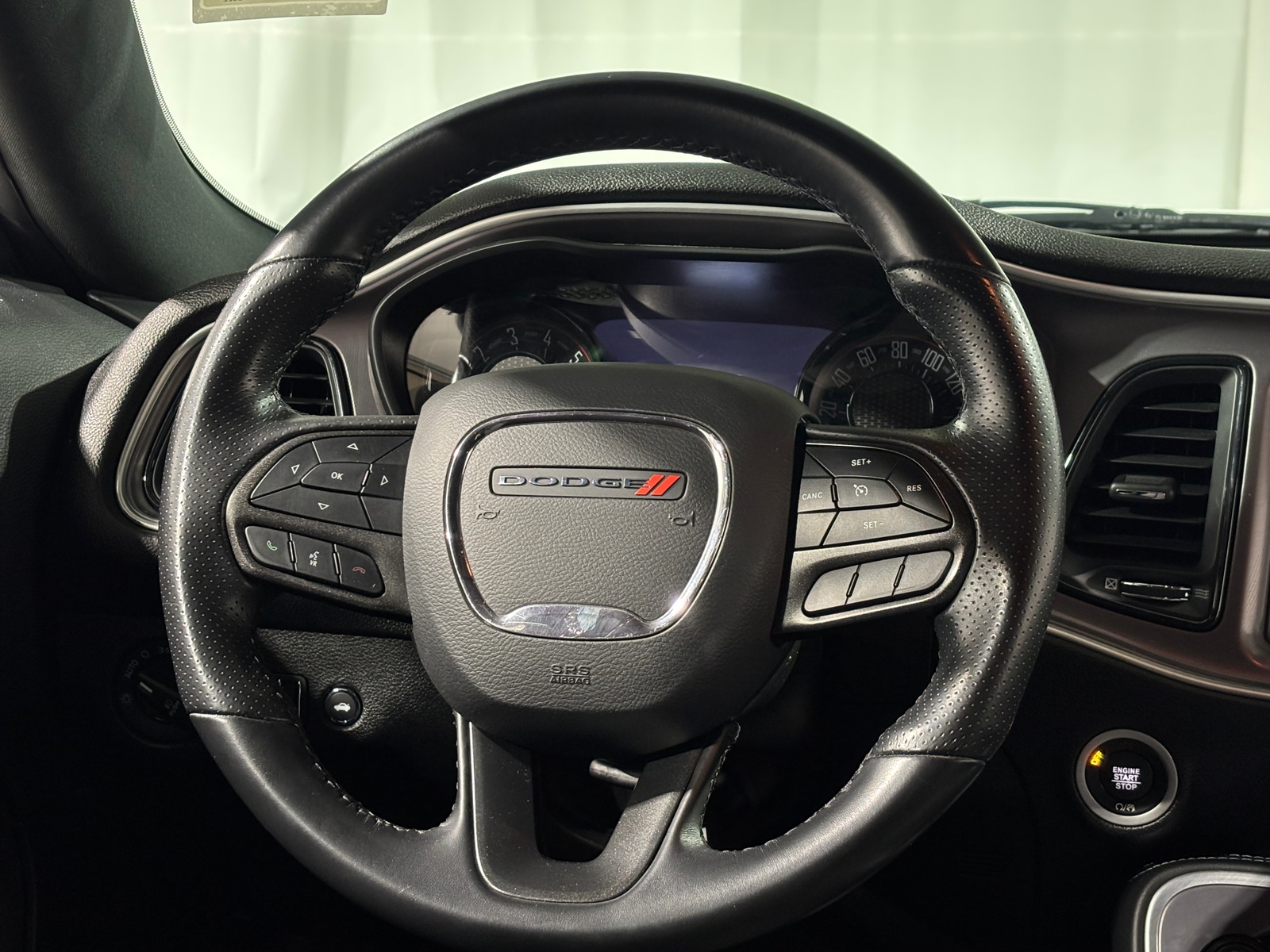 Thumbnail: 2022 Dodge Challenger - 5