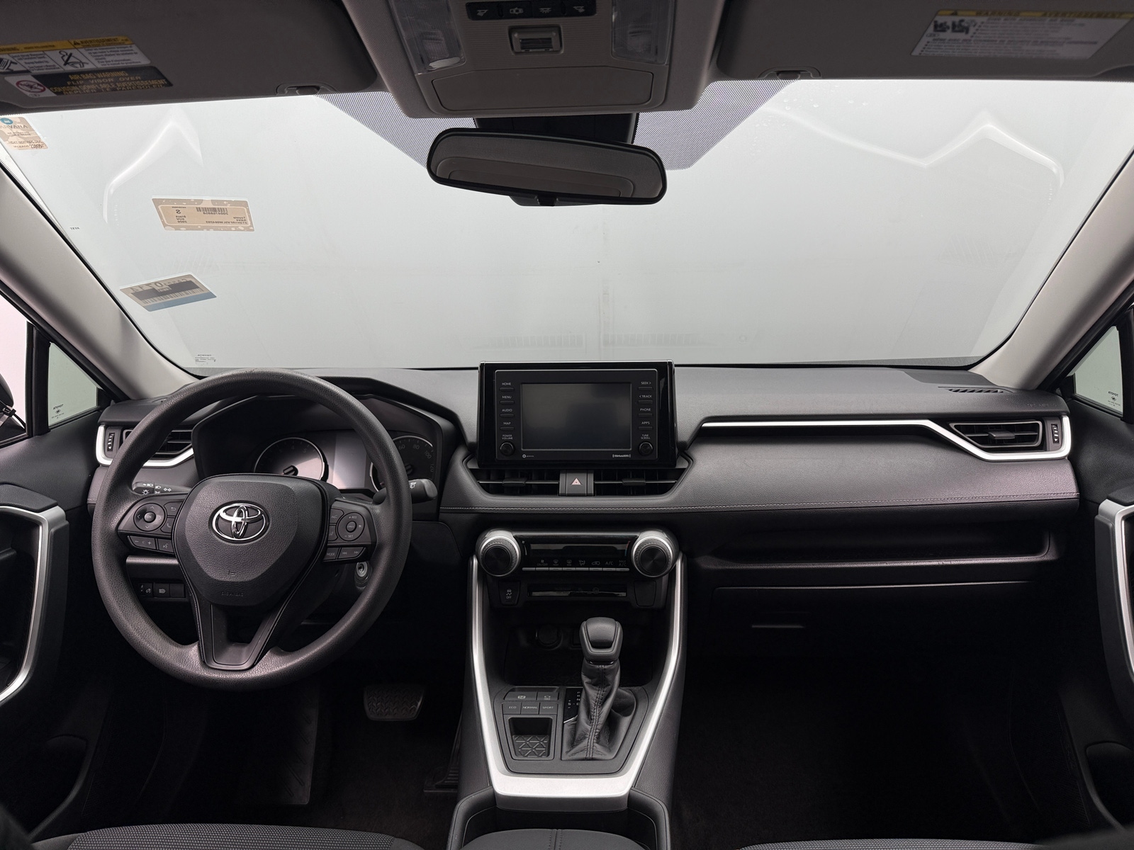 Thumbnail: 2020 Toyota RAV4 - 3