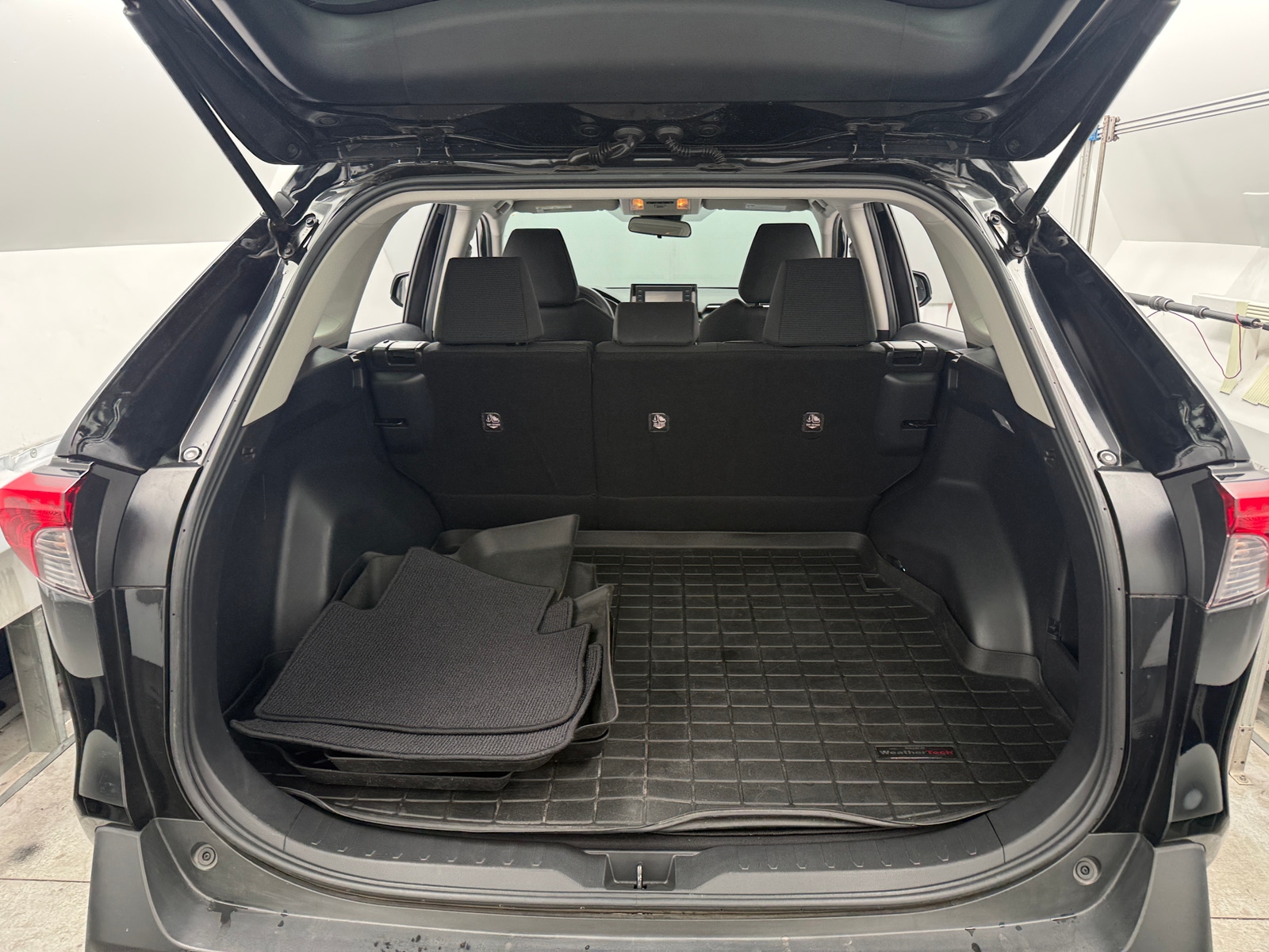 Thumbnail: 2020 Toyota RAV4 - 7