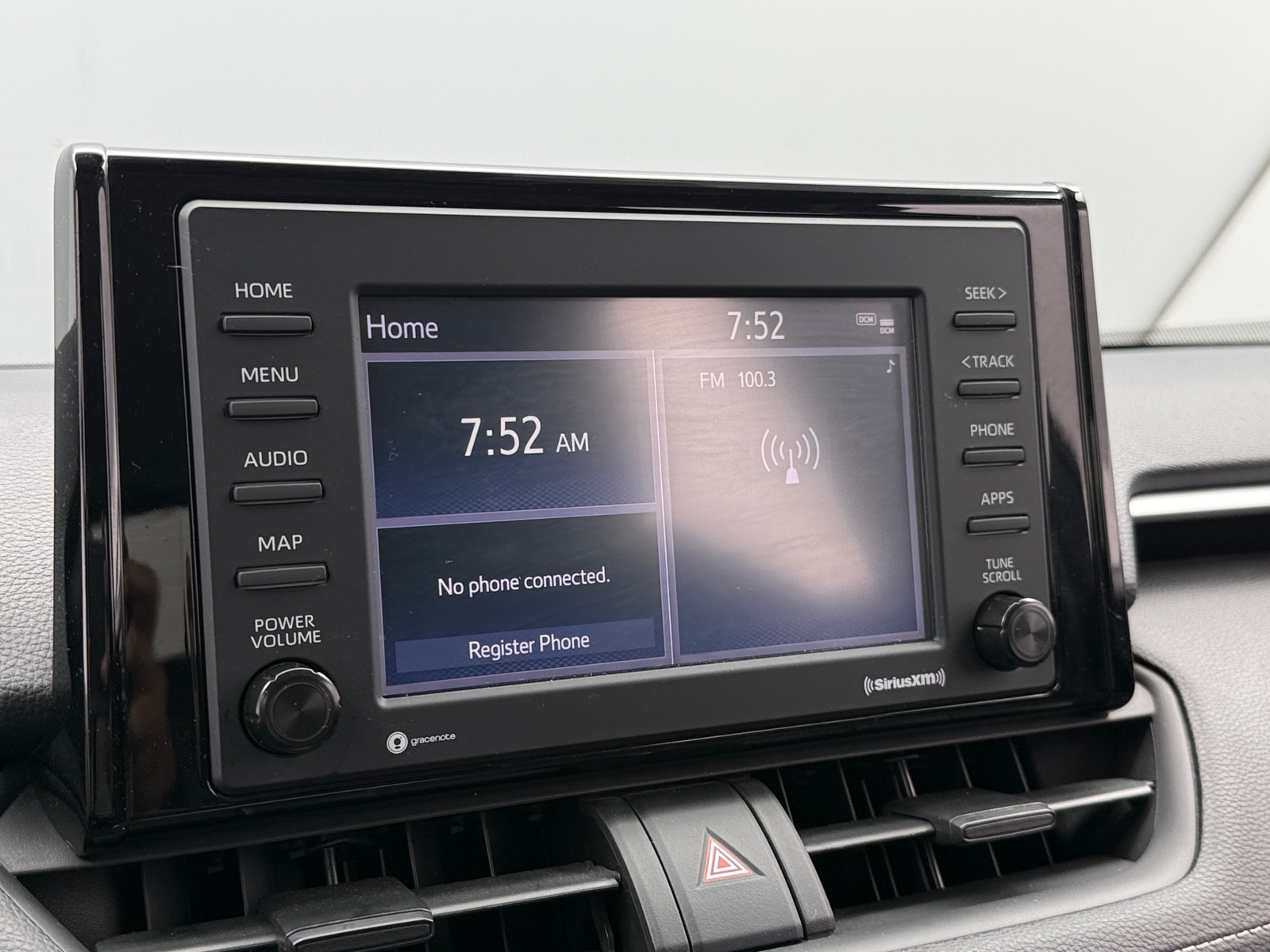 Thumbnail: 2020 Toyota RAV4 - 4