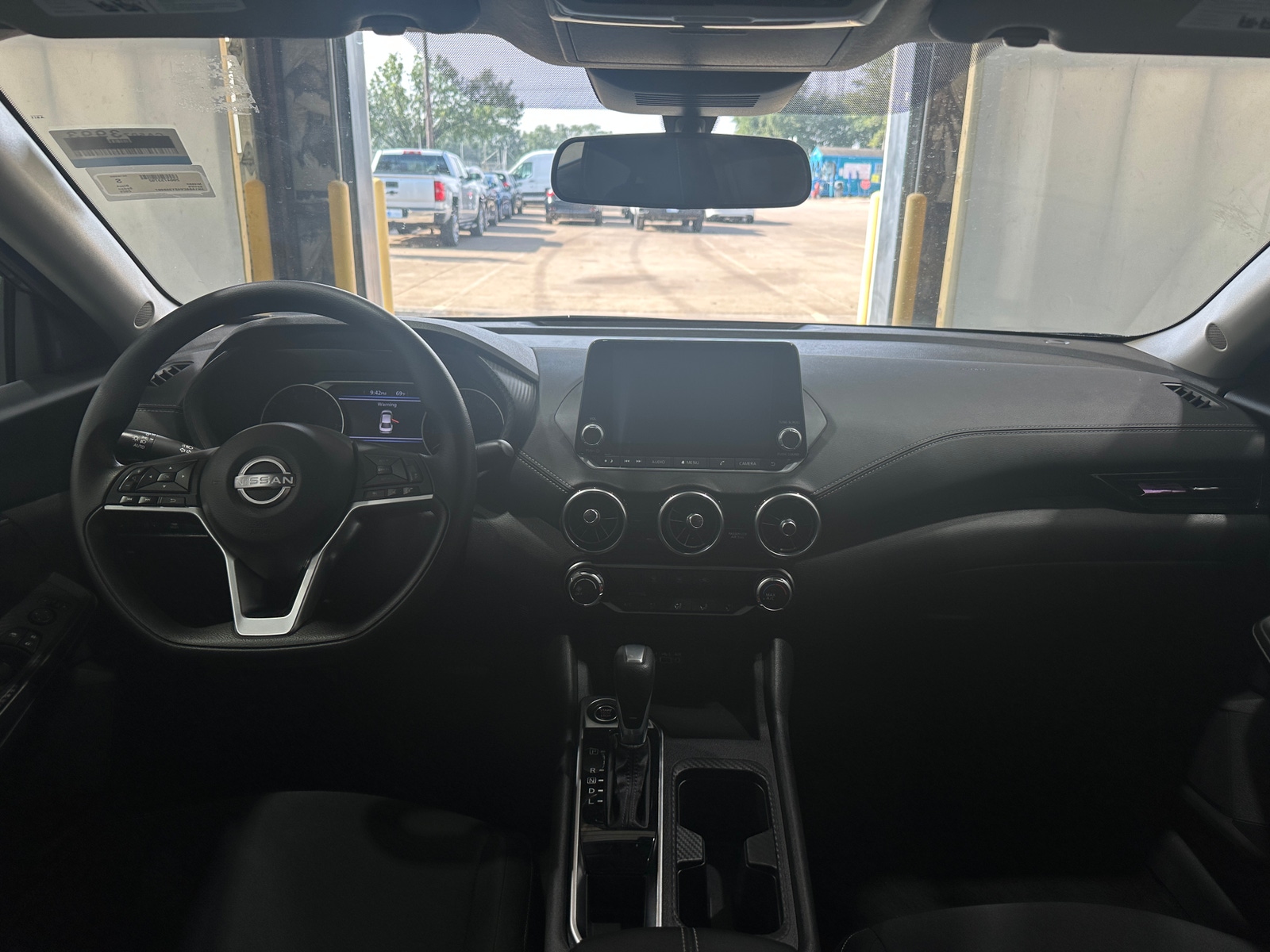 Thumbnail: 2025 Nissan Sentra - 3