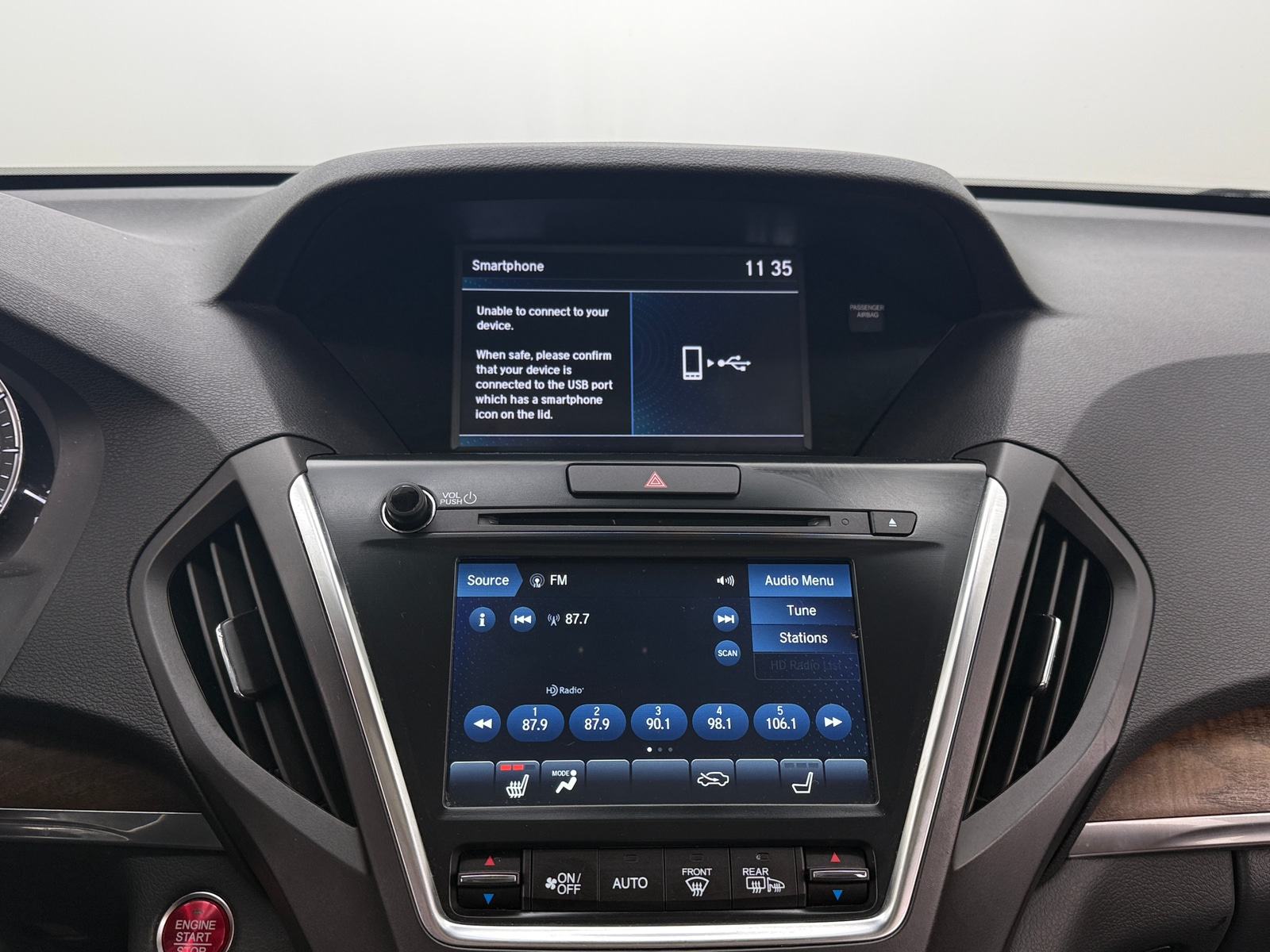 Thumbnail: 2020 Acura MDX - 3