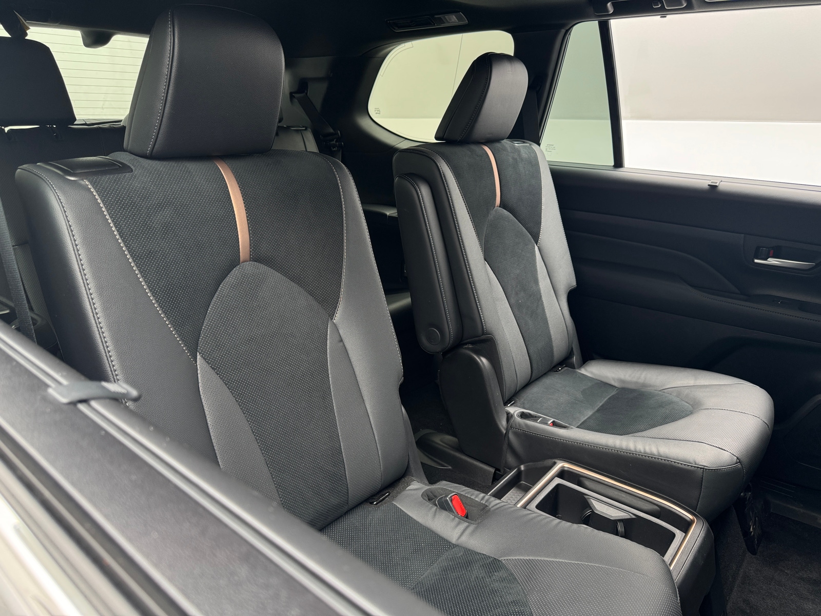 Thumbnail: 2025 Toyota Grand Highlander - 6