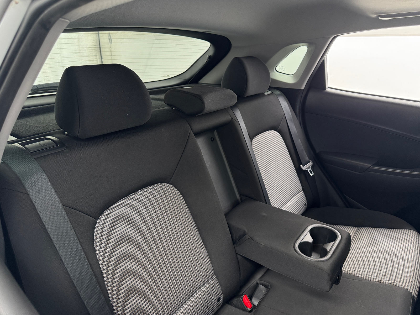 Thumbnail: 2020 Hyundai Kona - 6