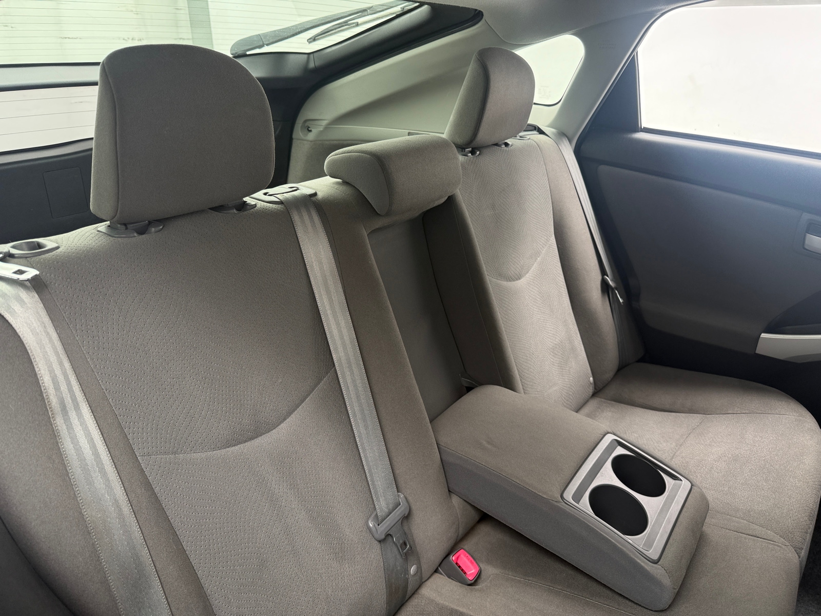 Thumbnail: 2015 Toyota Prius - 6