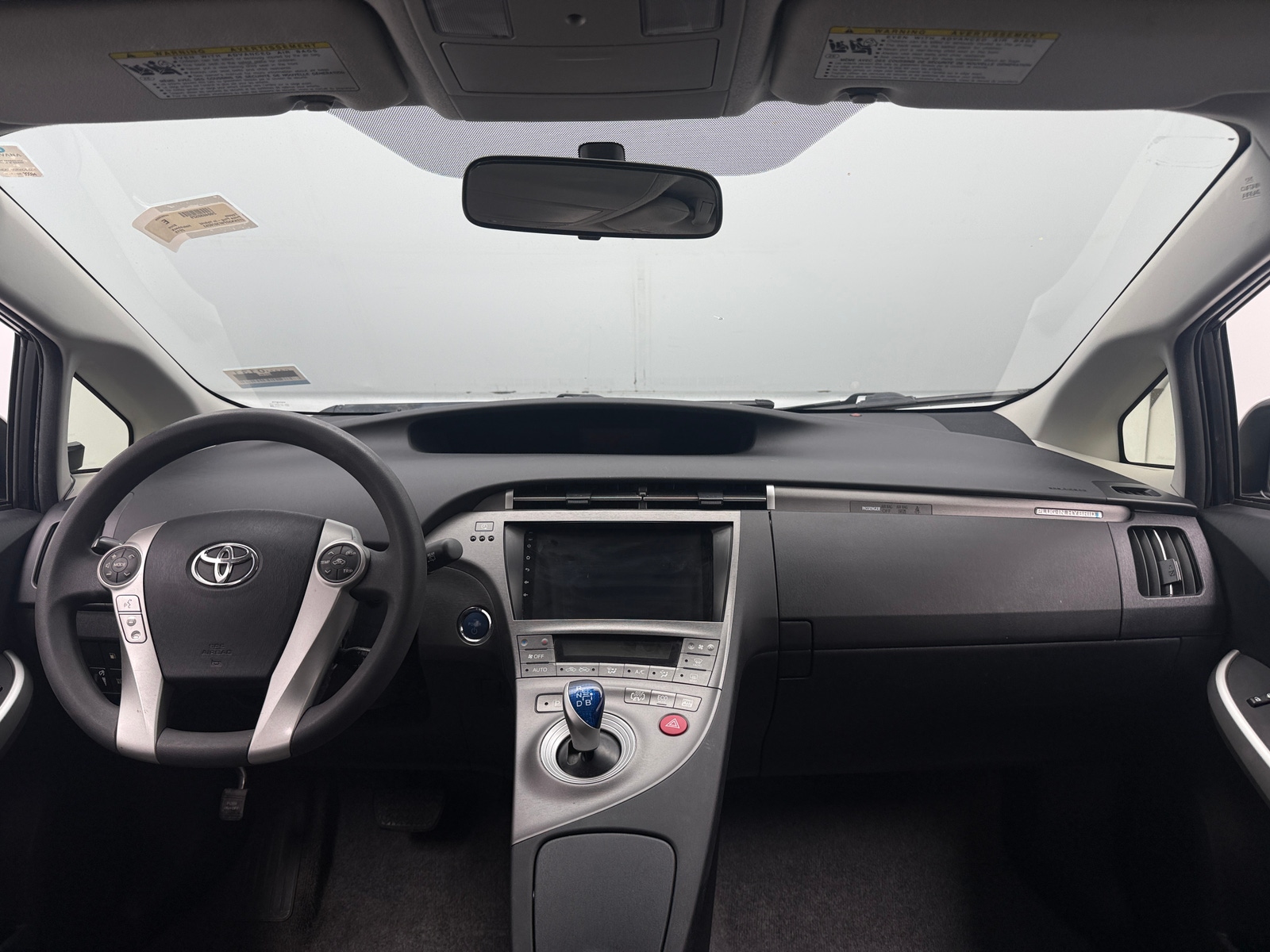 Thumbnail: 2015 Toyota Prius - 3