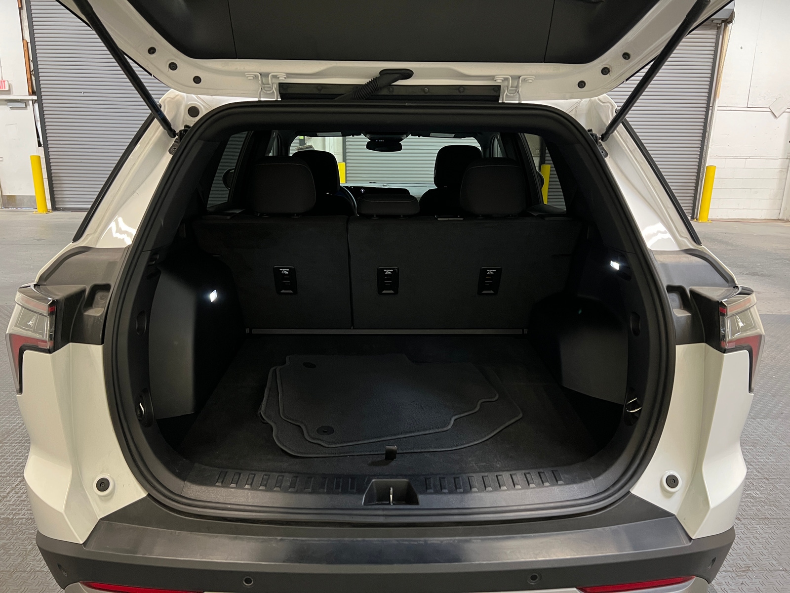 Thumbnail: 2025 Chevrolet Equinox - 7