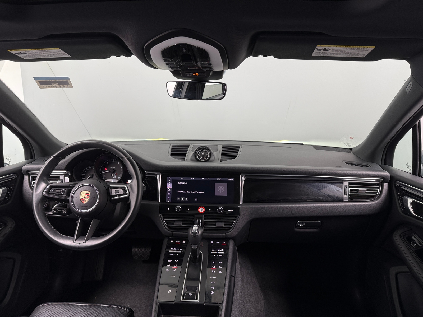 Thumbnail: 2025 Porsche Macan - 2