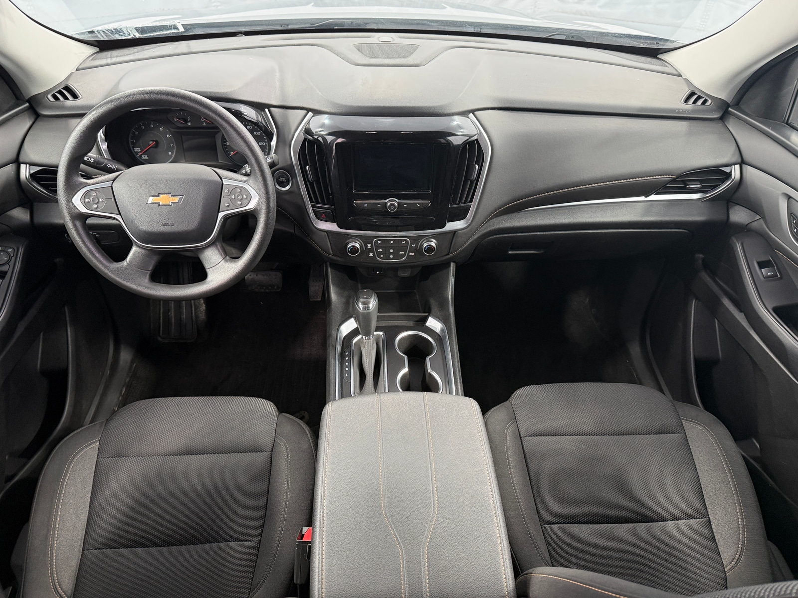 Thumbnail: 2020 Chevrolet Traverse - 3