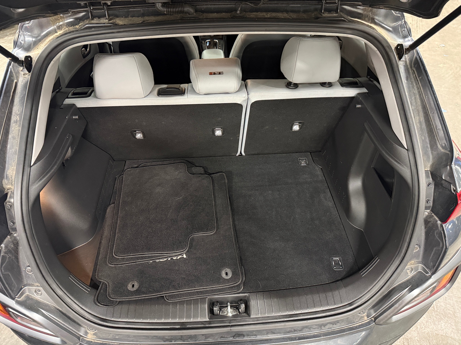 Thumbnail: 2018 Hyundai Kona - 6