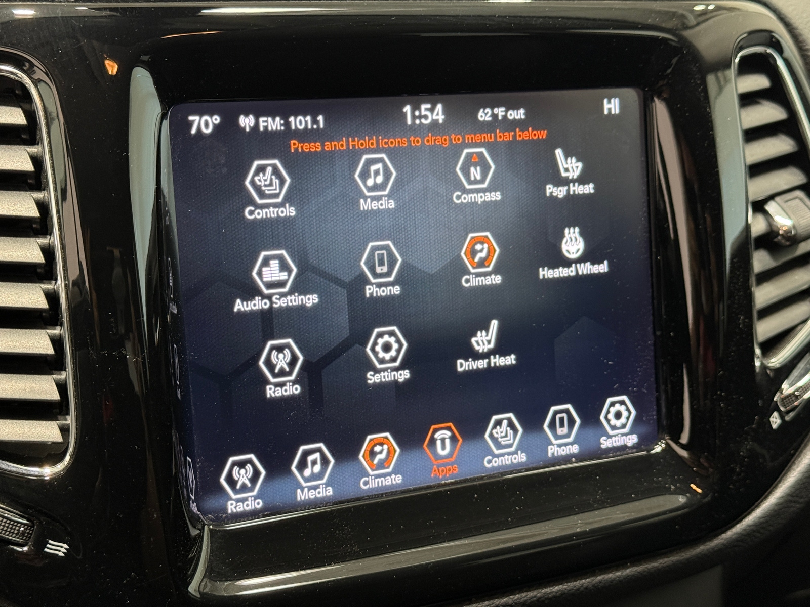 Thumbnail: 2020 Jeep Compass - 3