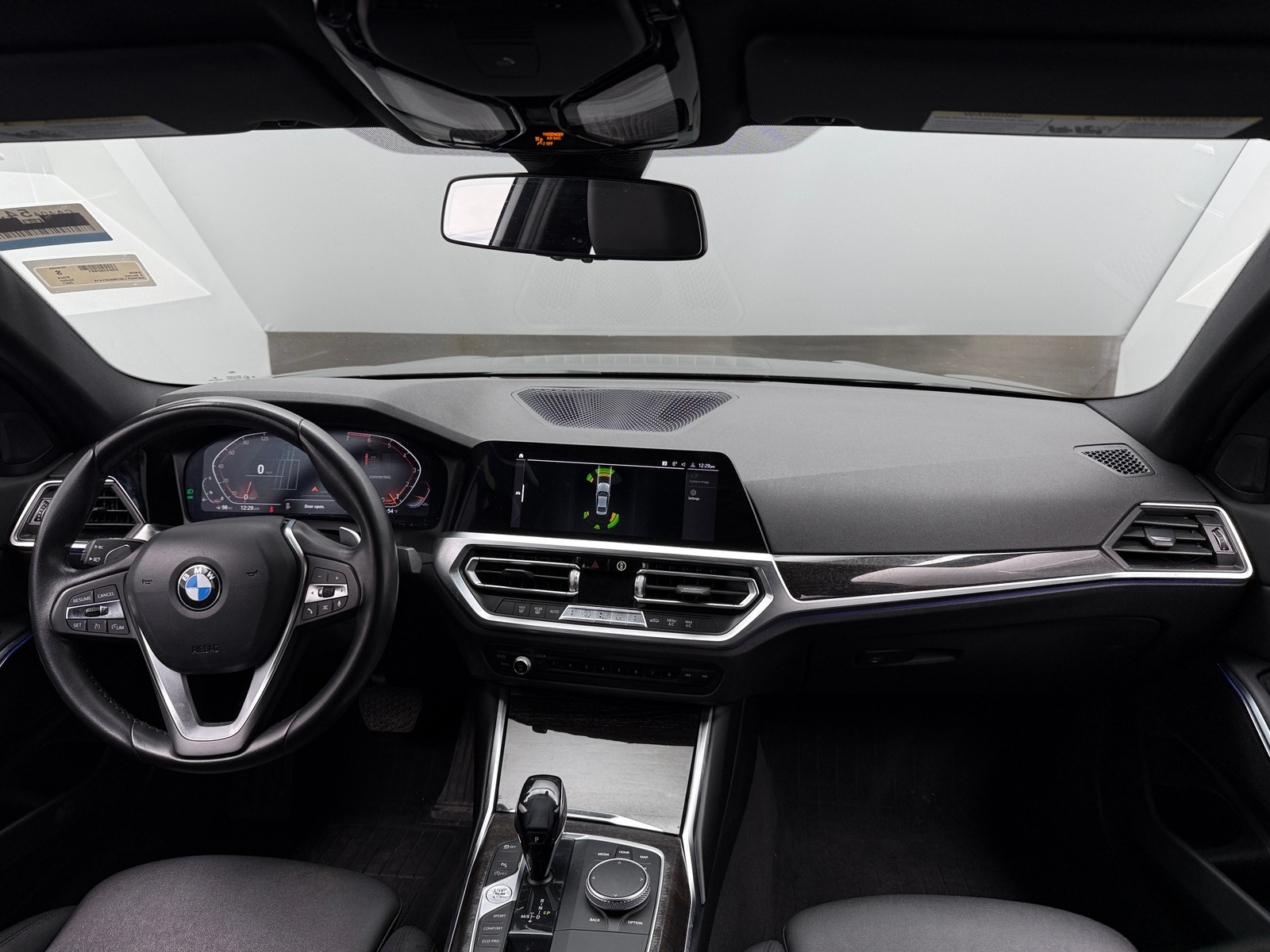 Thumbnail: 2021 BMW 3 Series - 2