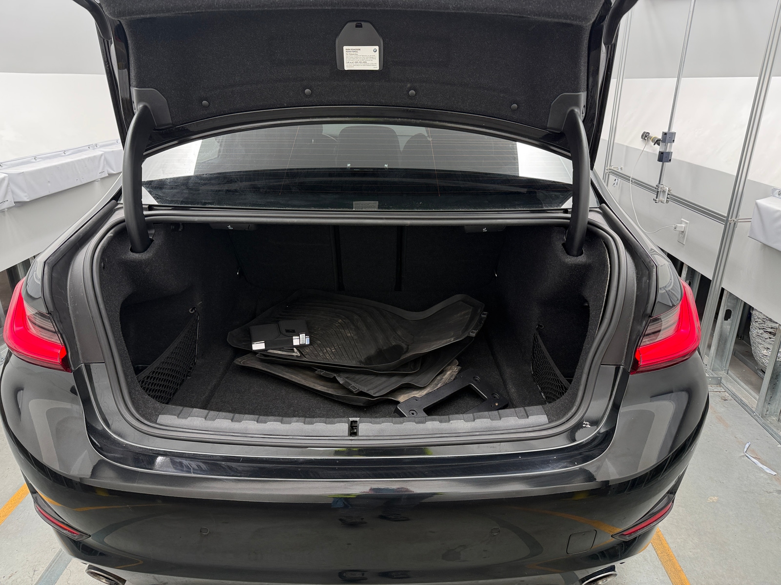 Thumbnail: 2021 BMW 3 Series - 6