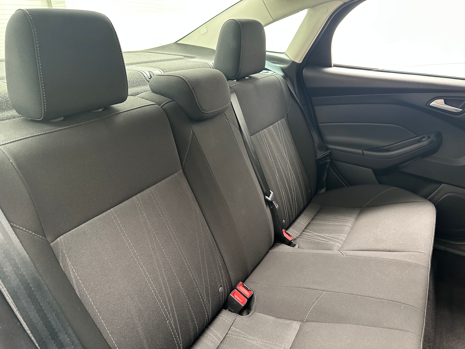 Thumbnail: 2017 Ford Focus - 6