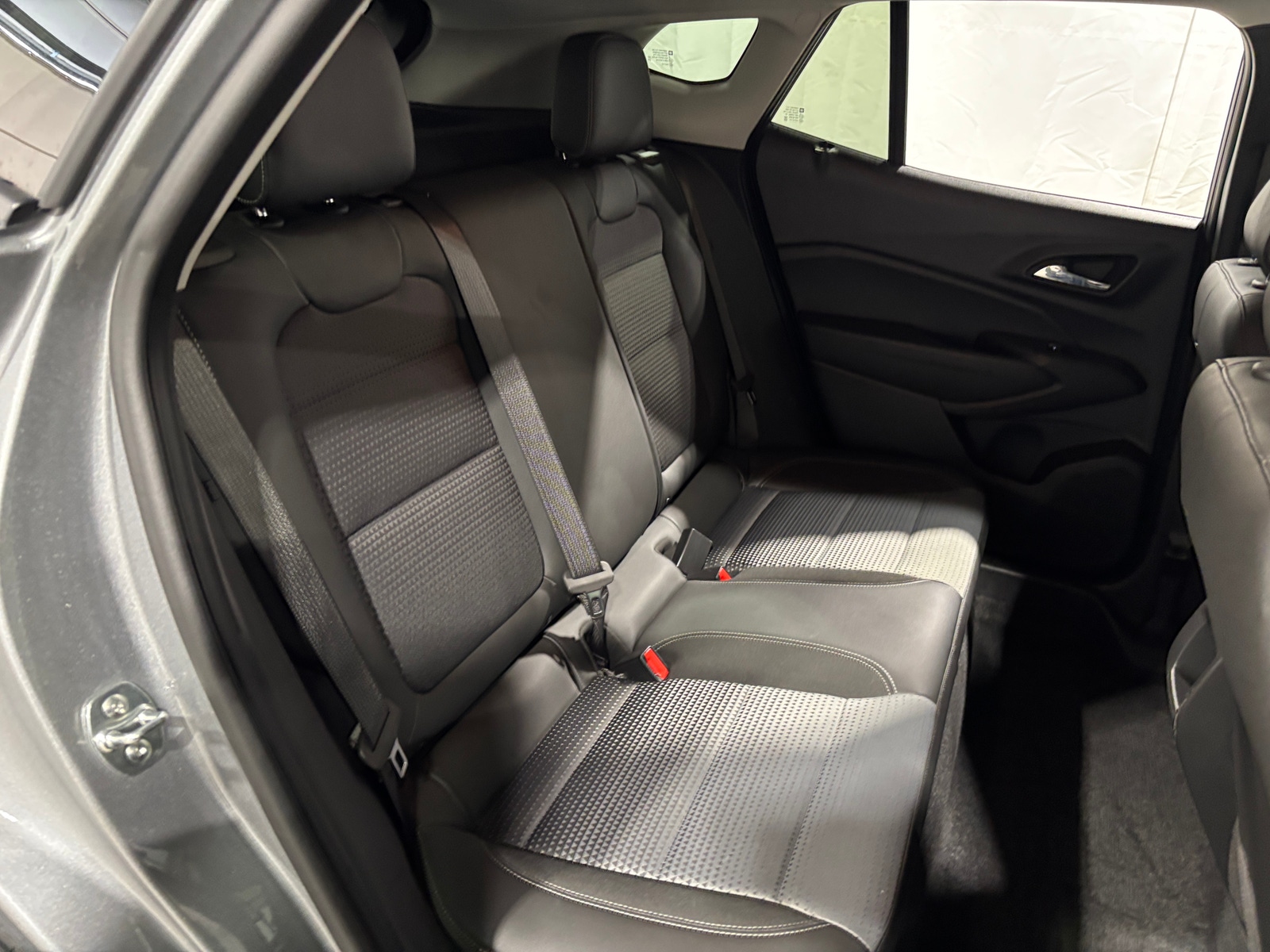 Thumbnail: 2025 Chevrolet Trax - 6