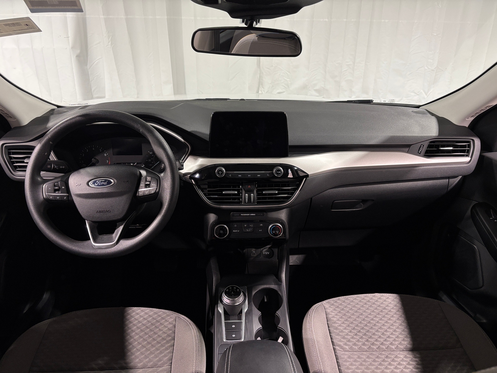 Thumbnail: 2022 Ford Escape - 3
