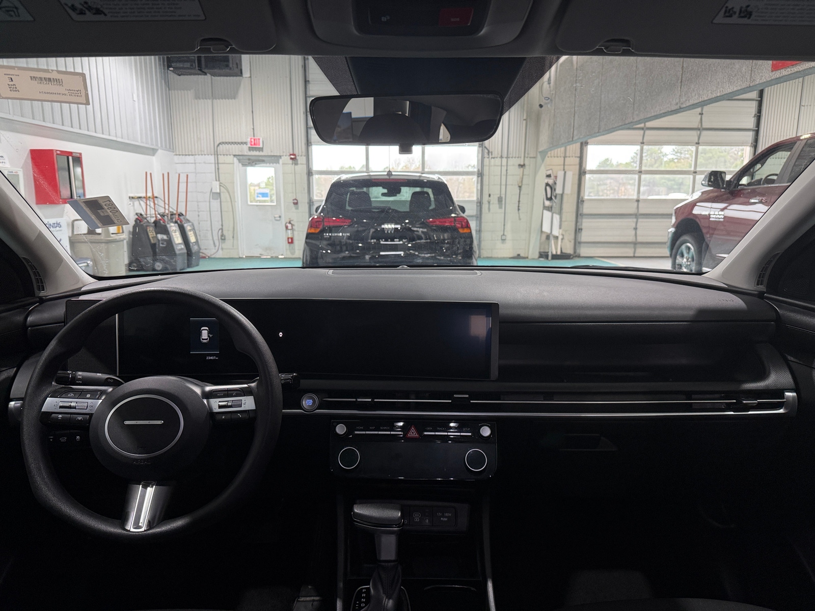 Thumbnail: 2025 Hyundai Tucson - 3