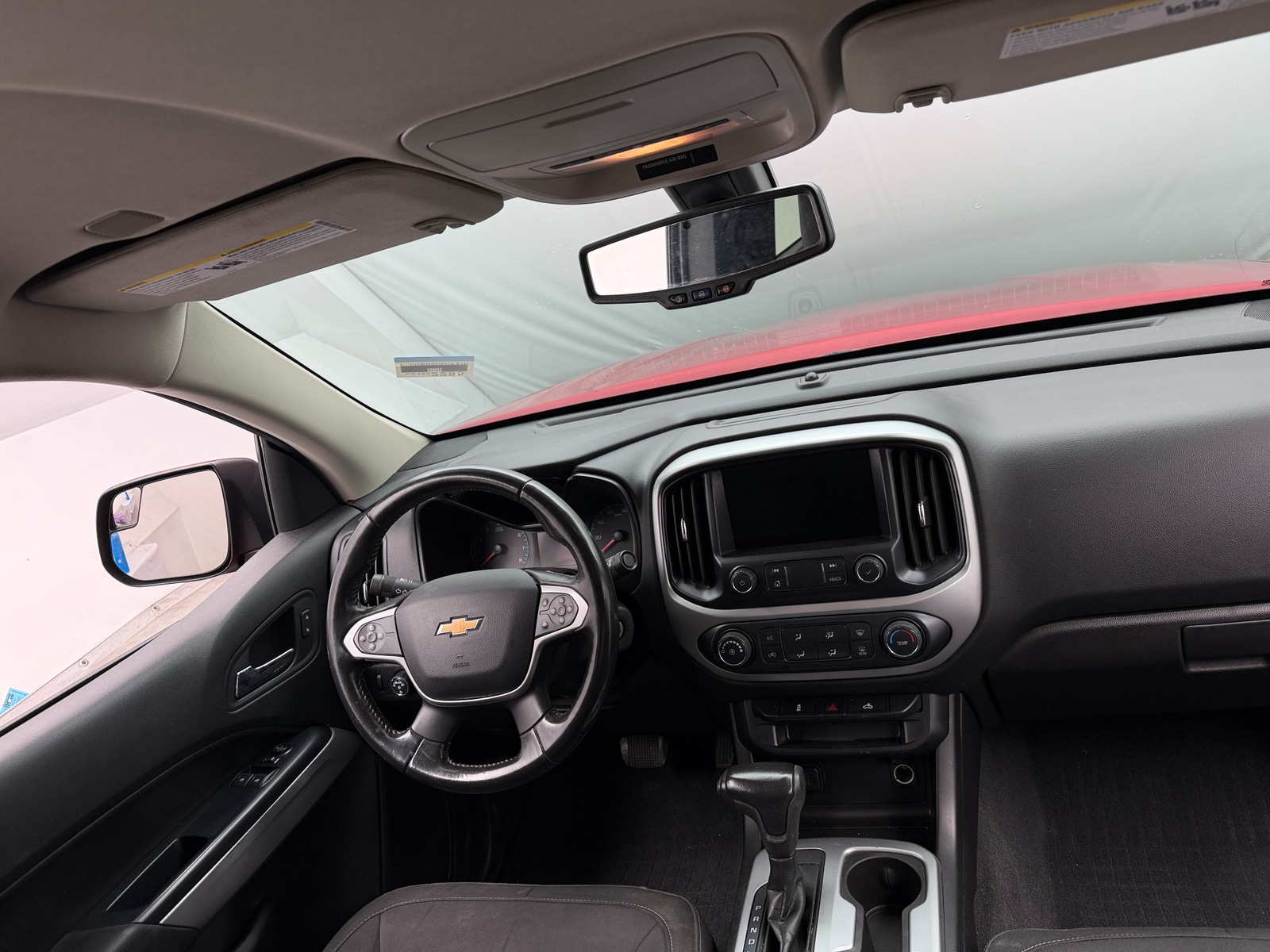 Thumbnail: 2021 Chevrolet Colorado - 3
