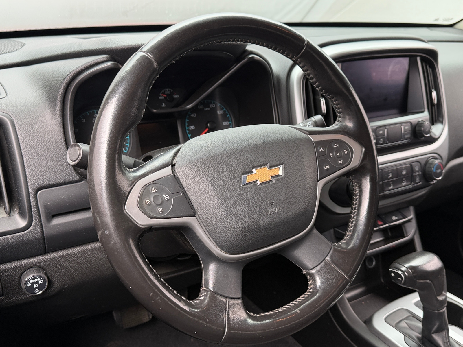 Thumbnail: 2021 Chevrolet Colorado - 5