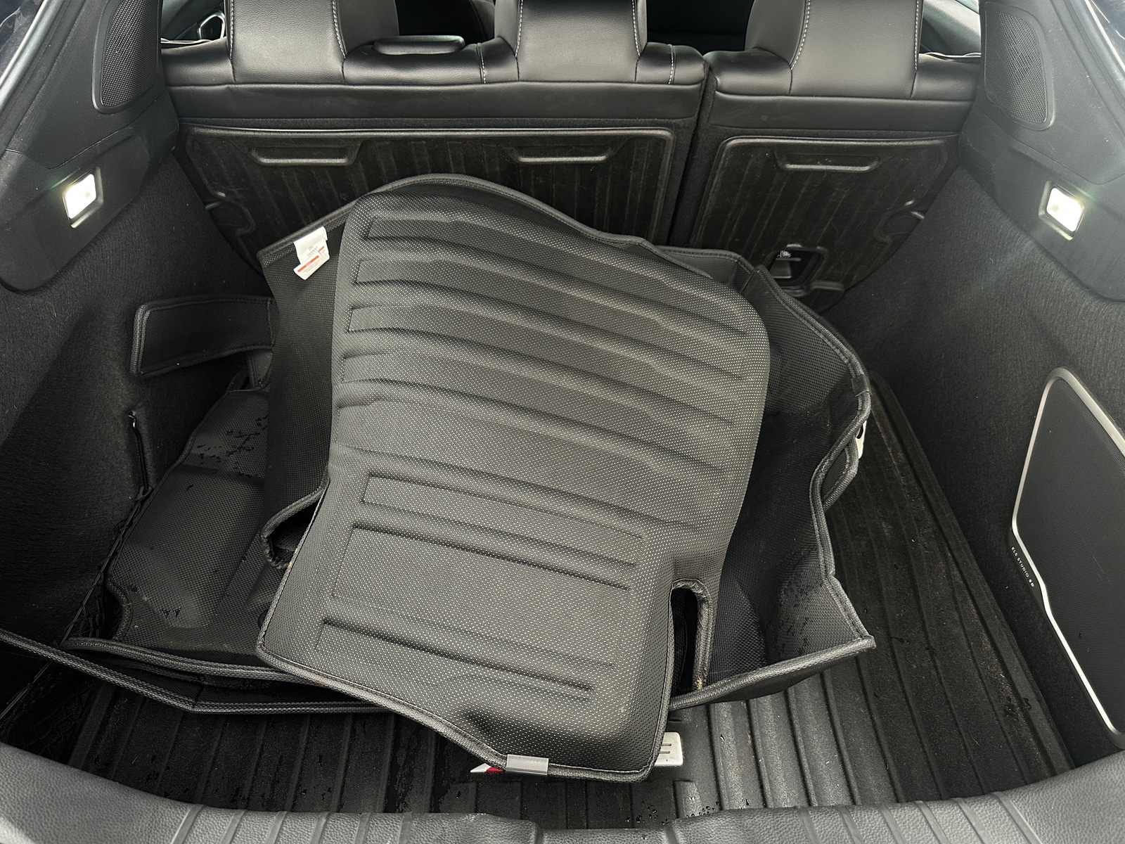 Thumbnail: 2023 Acura Integra - 6