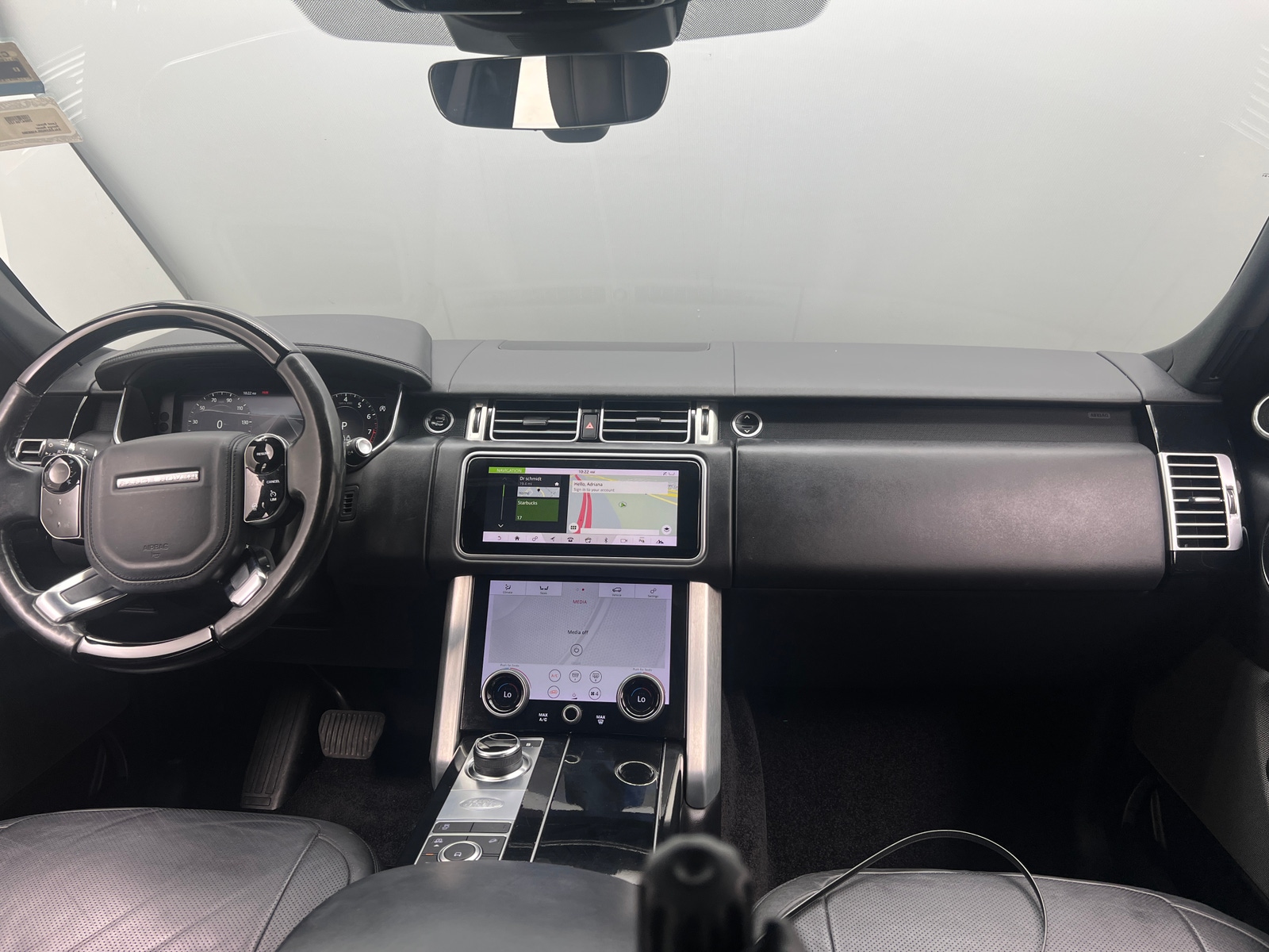 Thumbnail: 2020 Land Rover Range Rover - 2