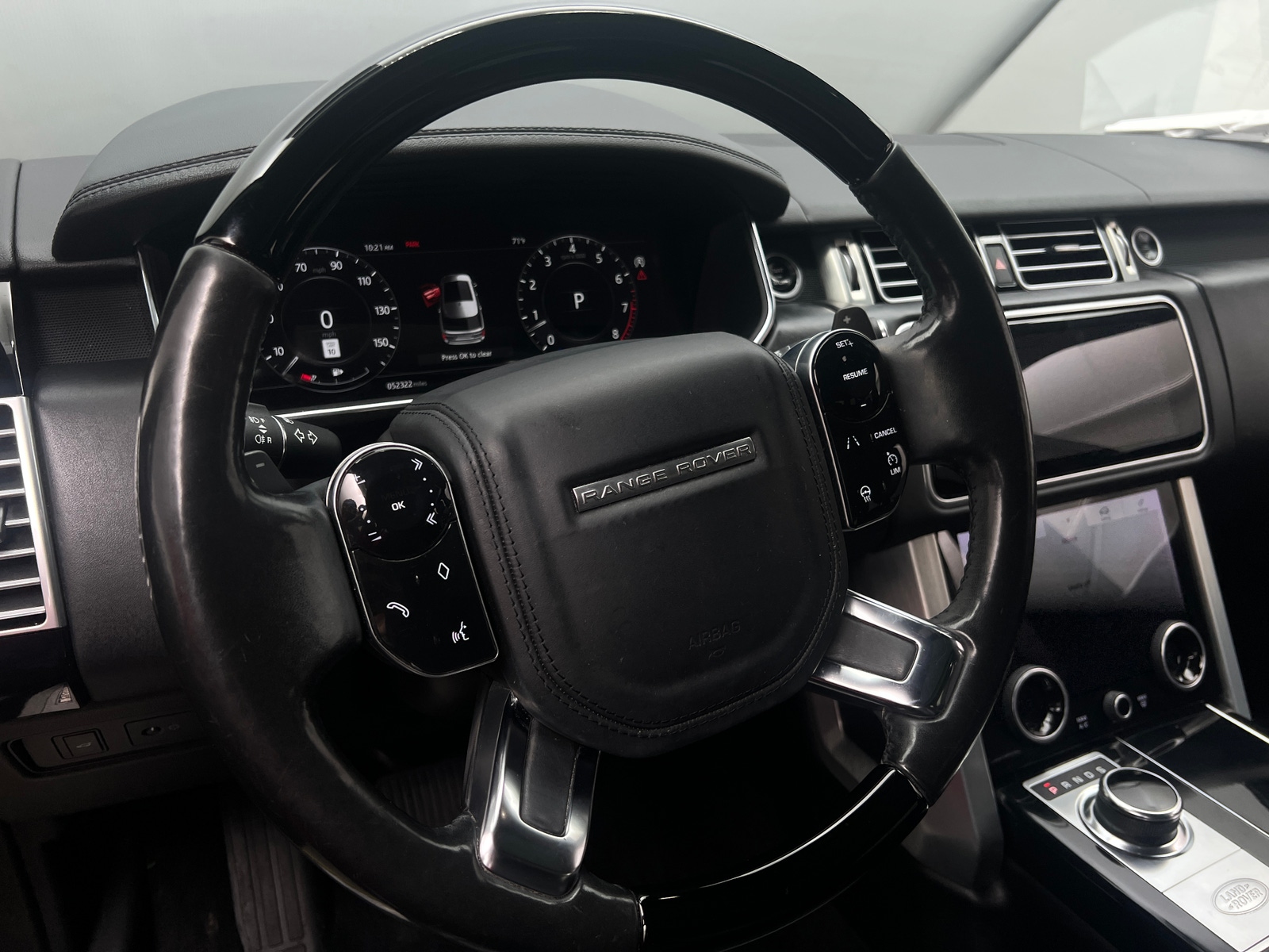 Thumbnail: 2020 Land Rover Range Rover - 4